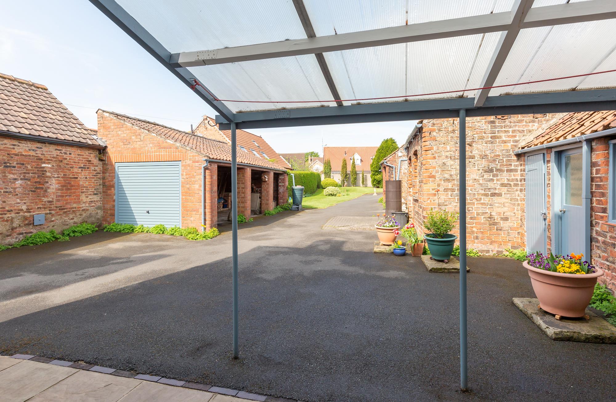 The Villa Main Street Copmanthorpe York RM English