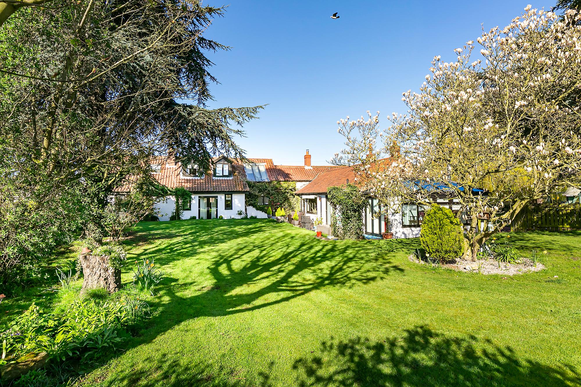 White Lodge Mill Lane Ellerton York RM English