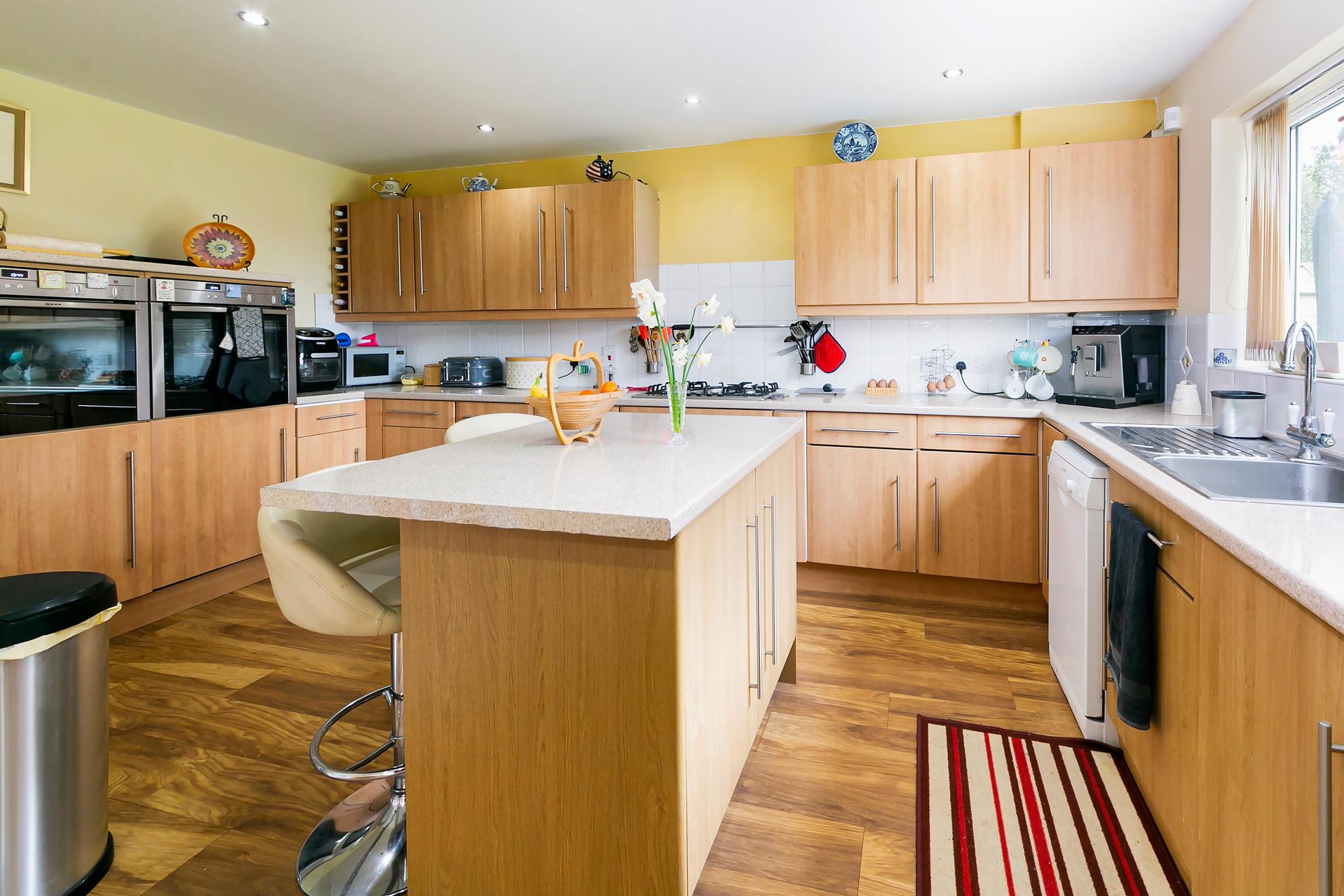 3 Shipman Road Market Weighton York RM English