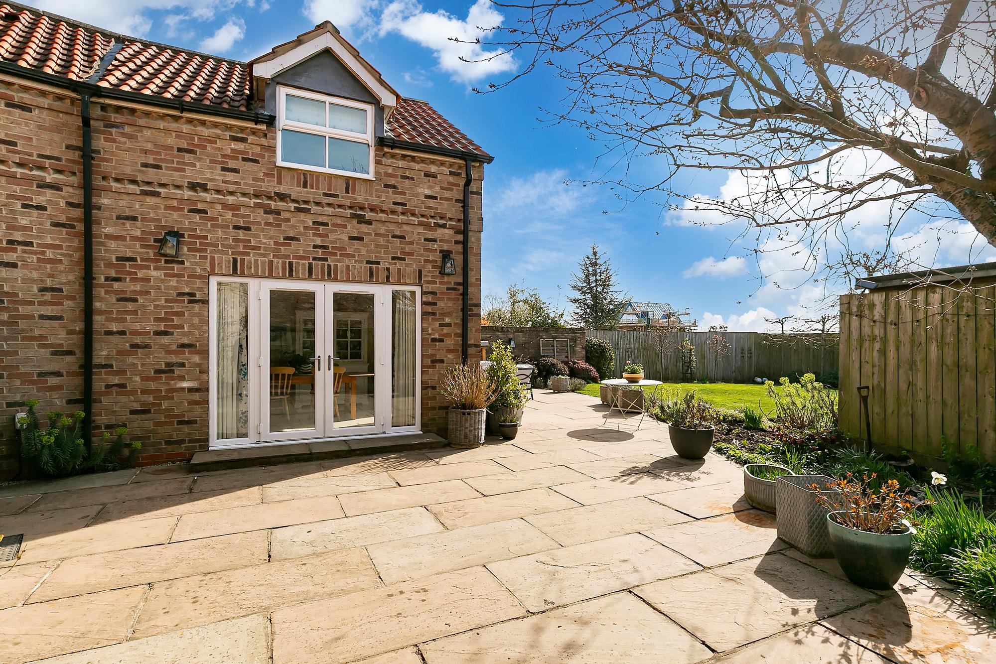 2 Main Street, Wheldrake, York