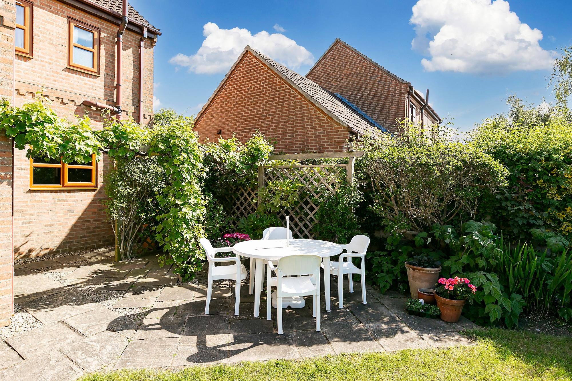 6 Forge Close, Melbourne, York