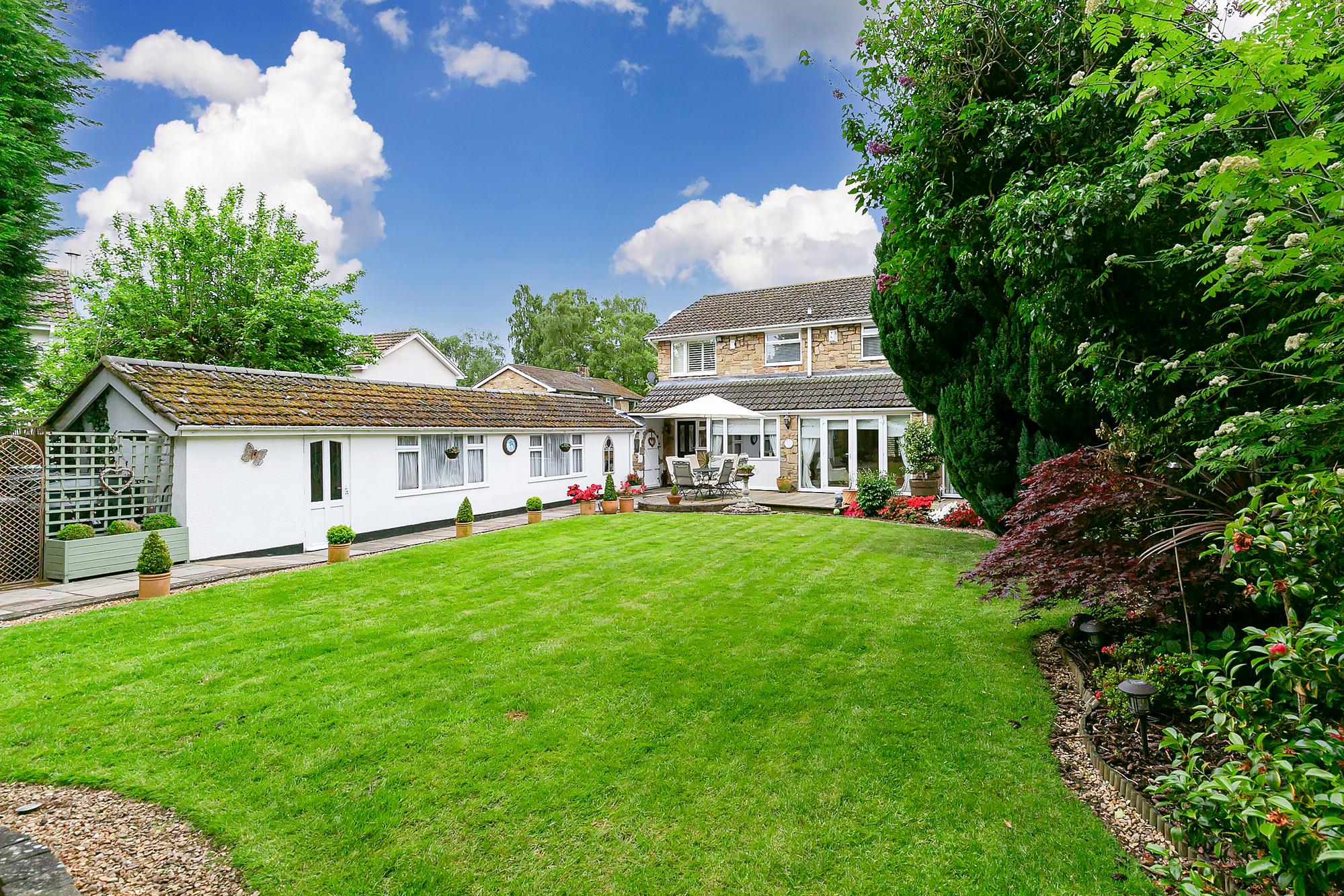 18 The Glade, Escrick, York