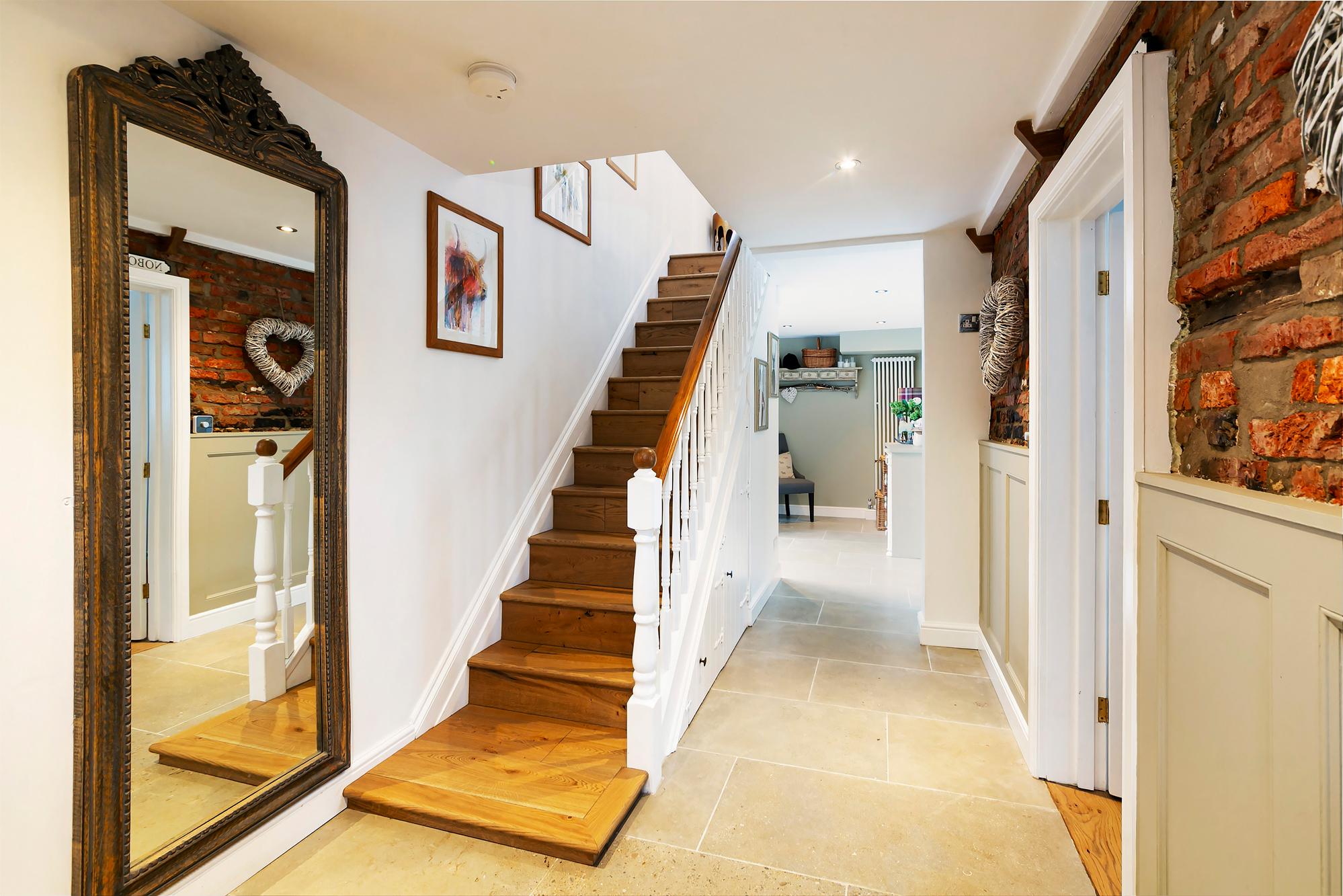 Gomersal Cottage Main Street, Melbourne, York