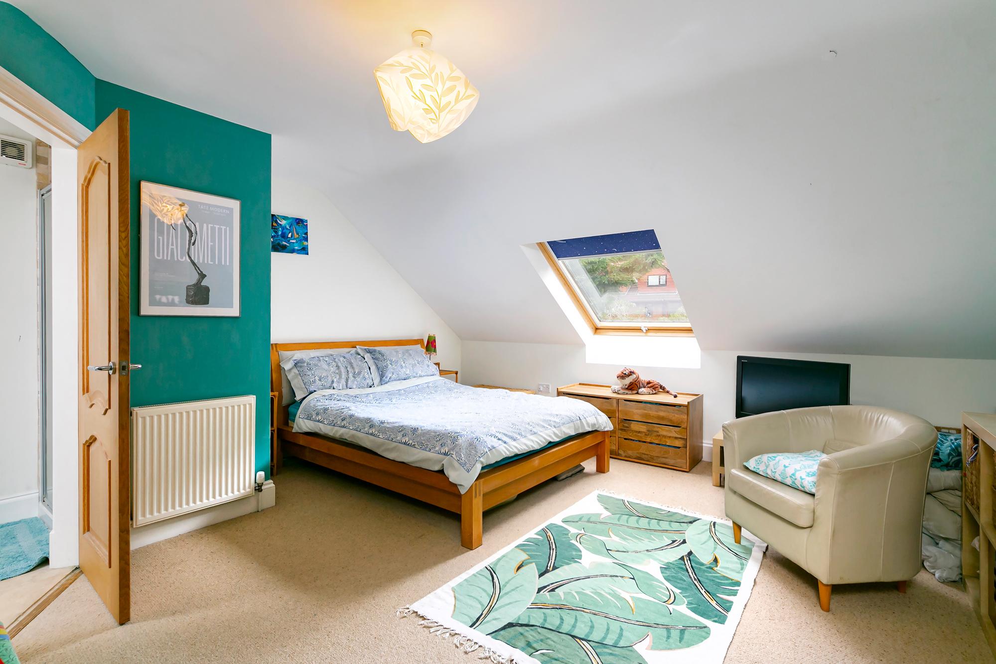 11a Thorn Nook, , York