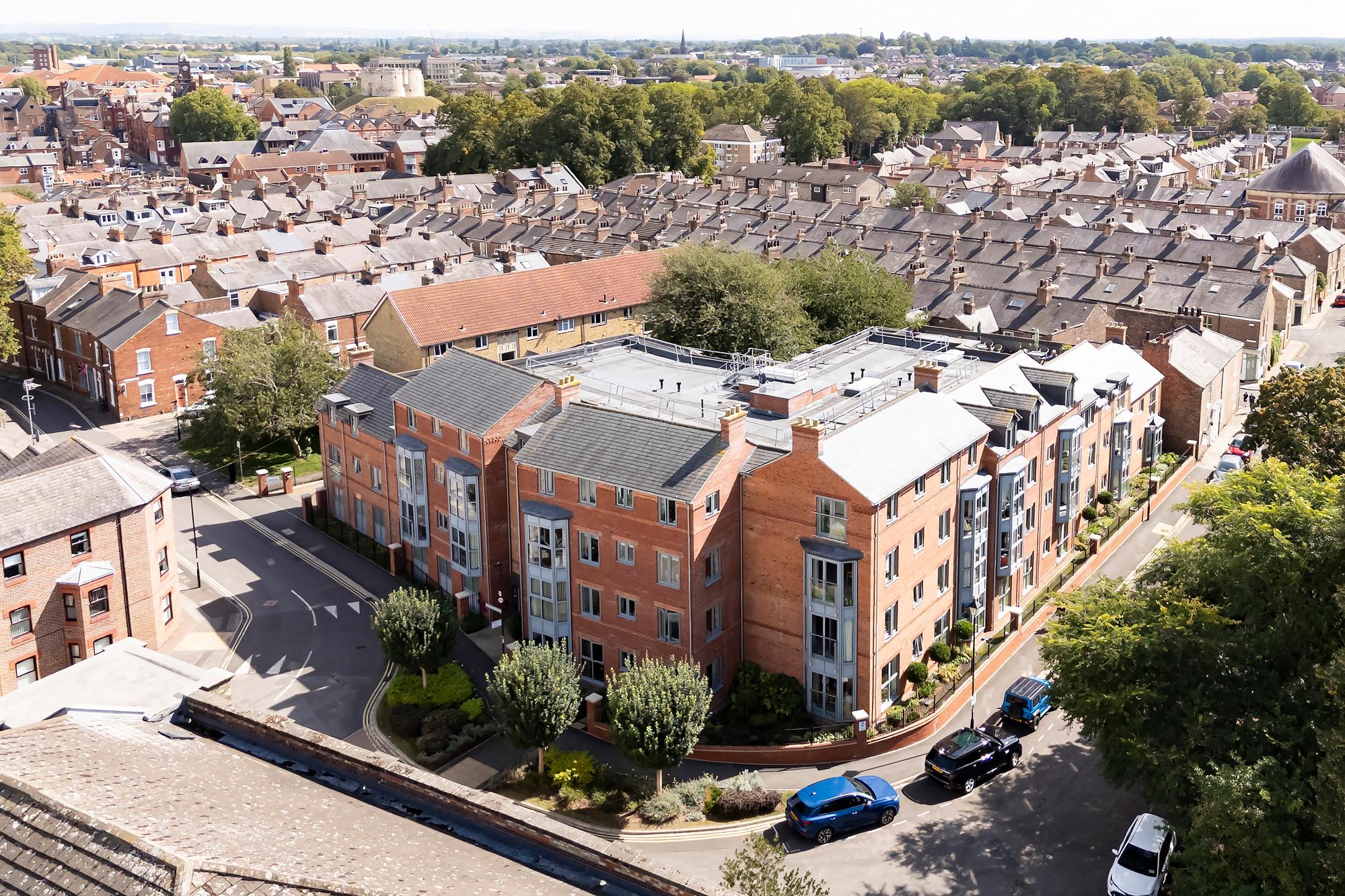 6 Cardinal Court Bishophill Junior, , York