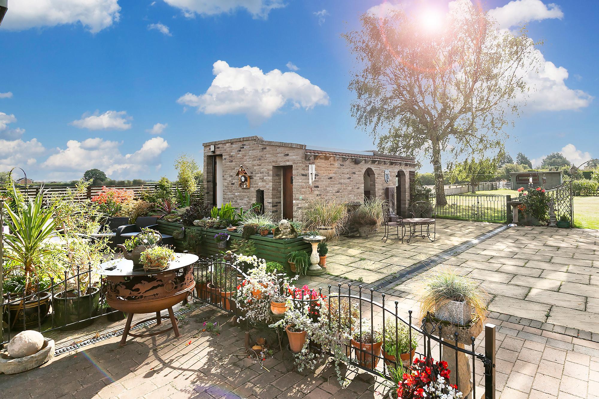 Salhouse ., Highfield, Selby