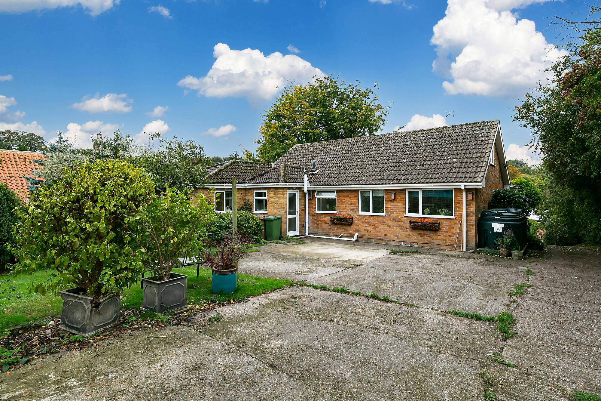 The Old Forge Huggate Road, North Dalton, Driffield