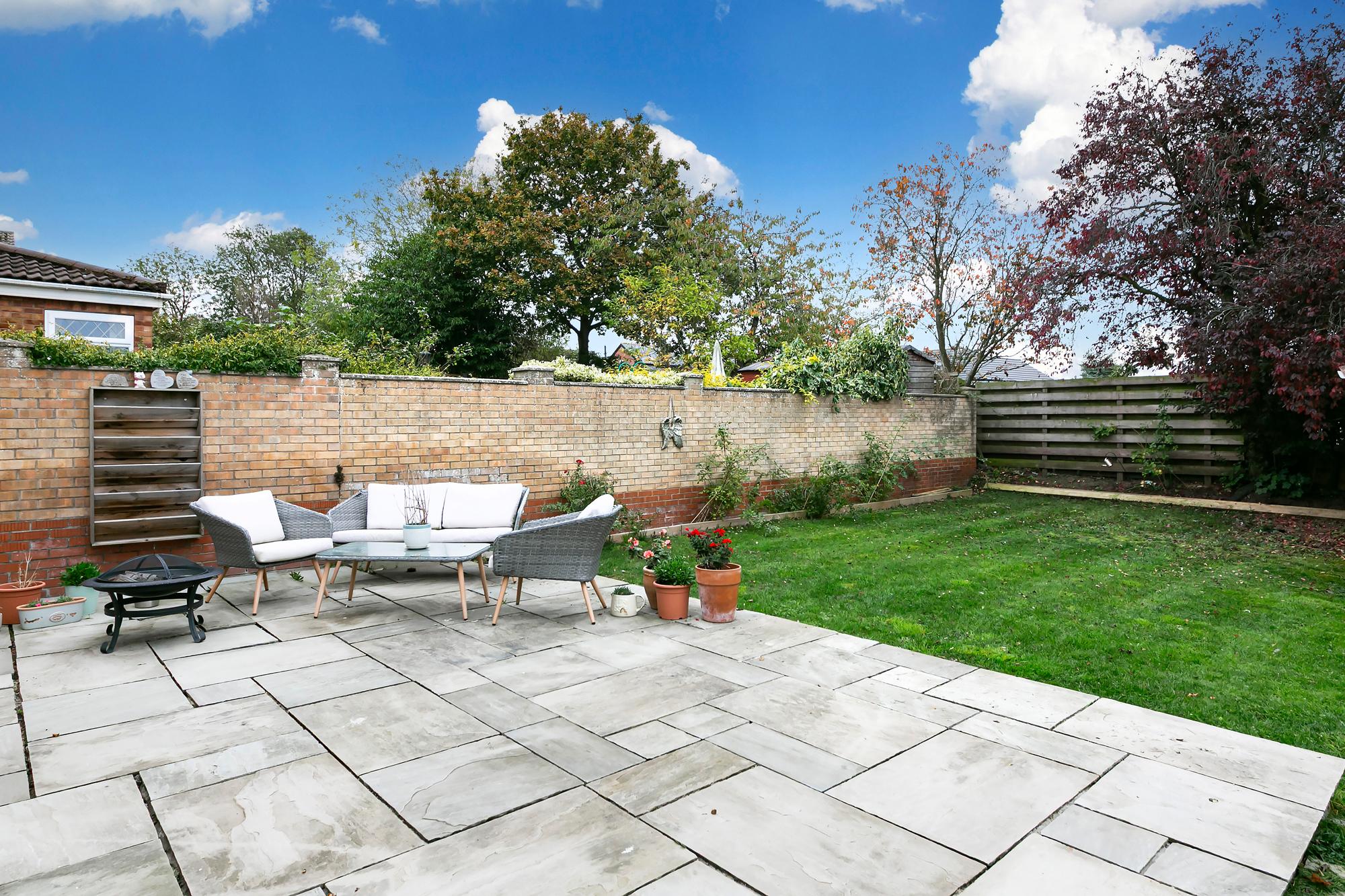 15 Hill Rise Drive, Market Weighton, York