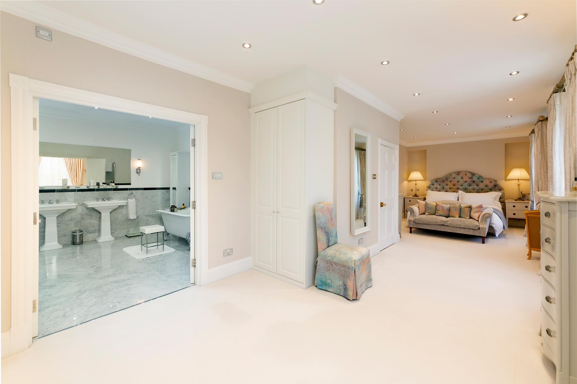 Brook House Main Street, Elvington, York