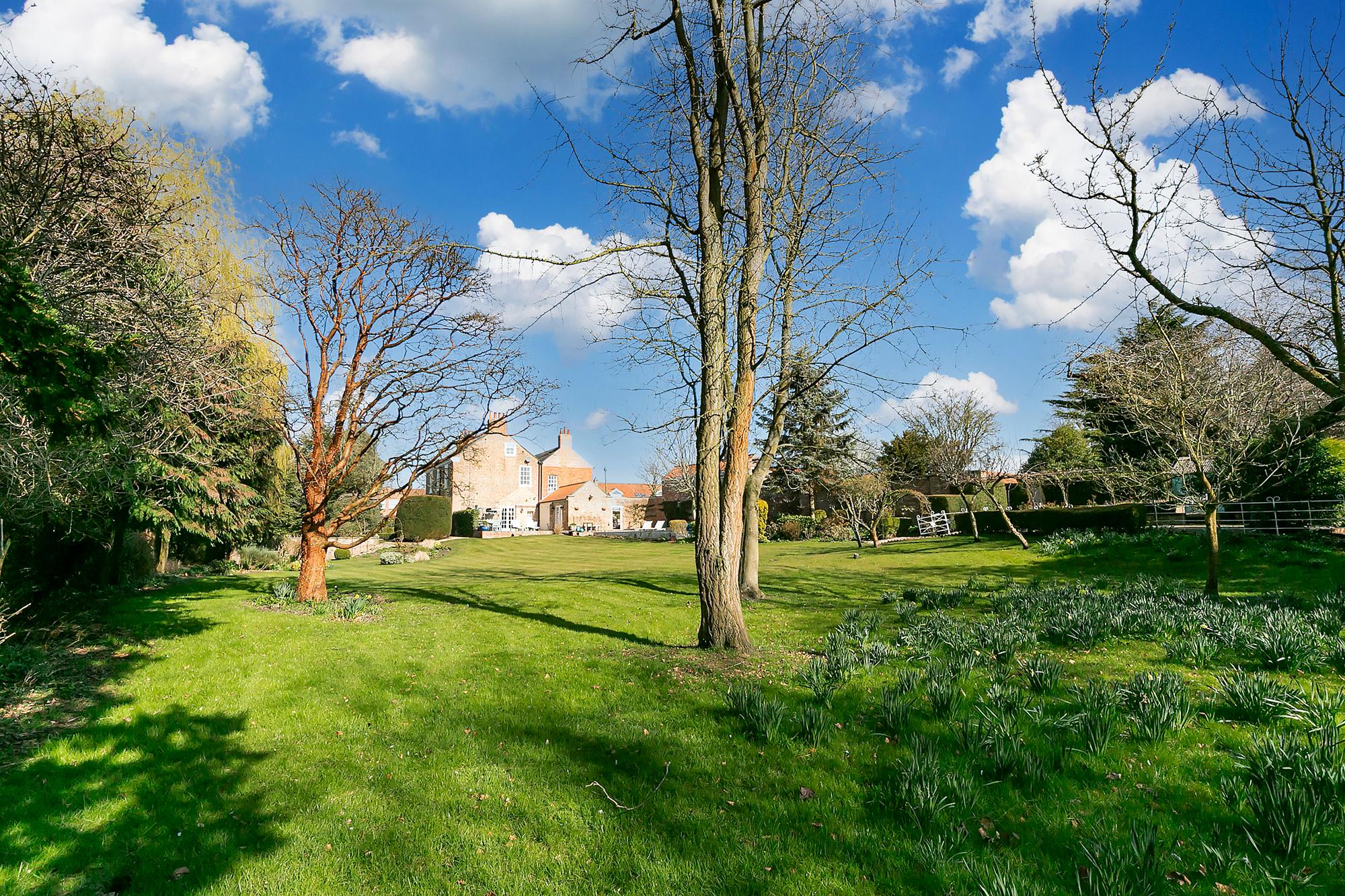 Brook House Main Street, Elvington, York