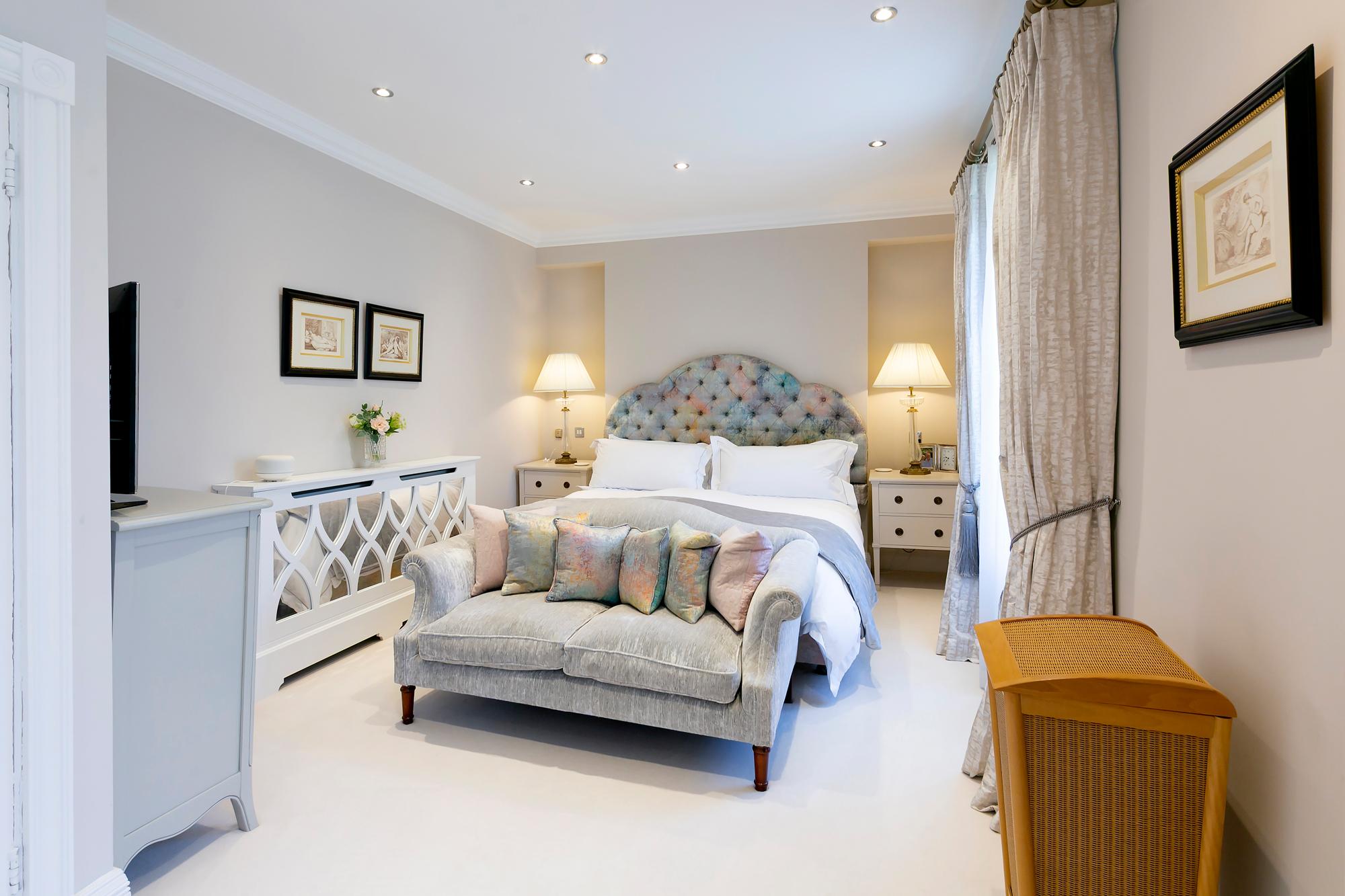 Brook House Main Street, Elvington, York