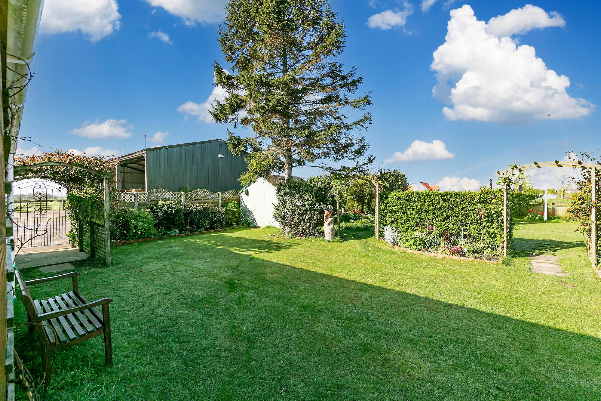 Poplar Farm Main Street, Harlthorpe, Selby