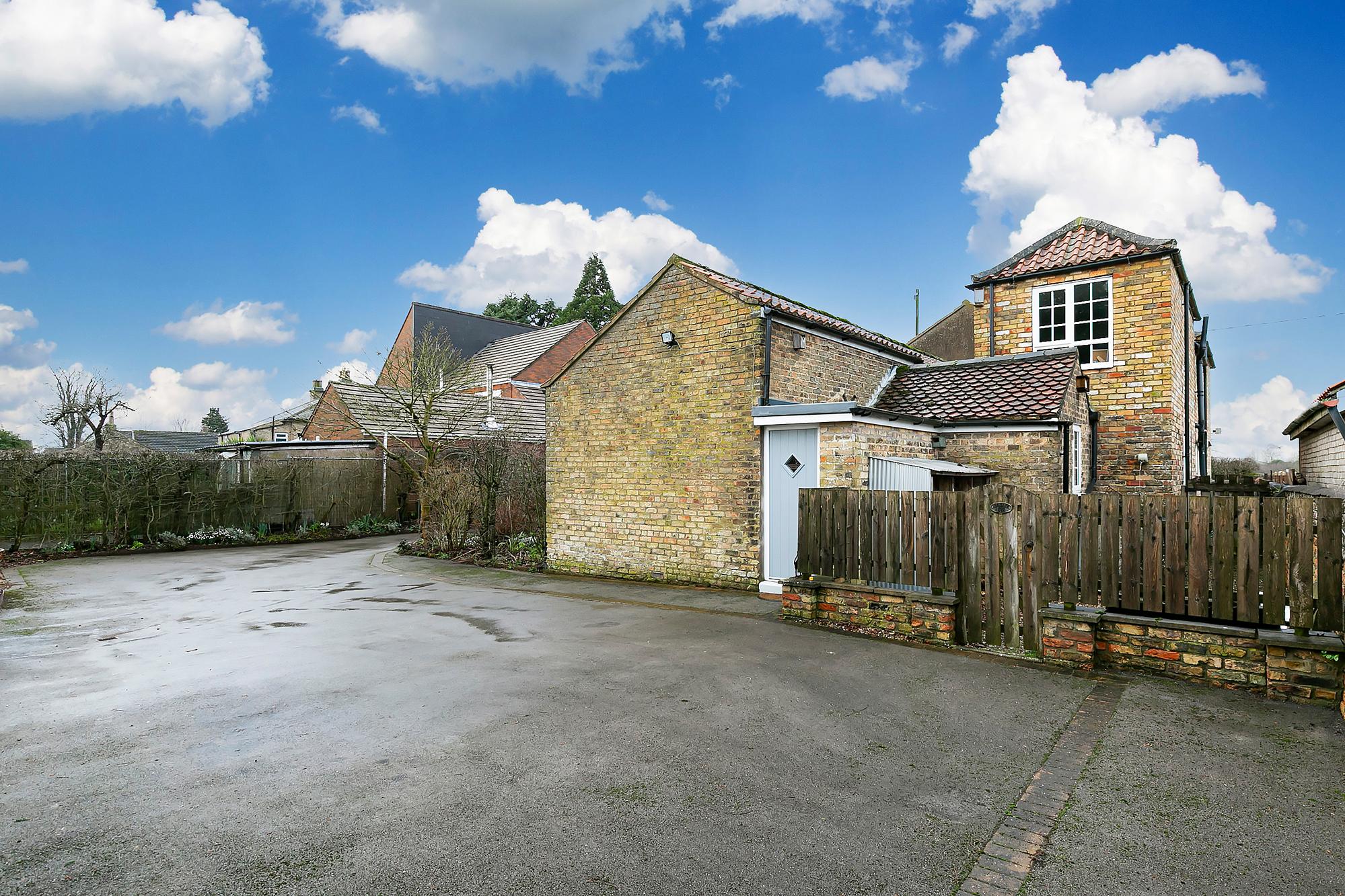 The Old School House Moor End, Holme-on-spalding-Moor, York