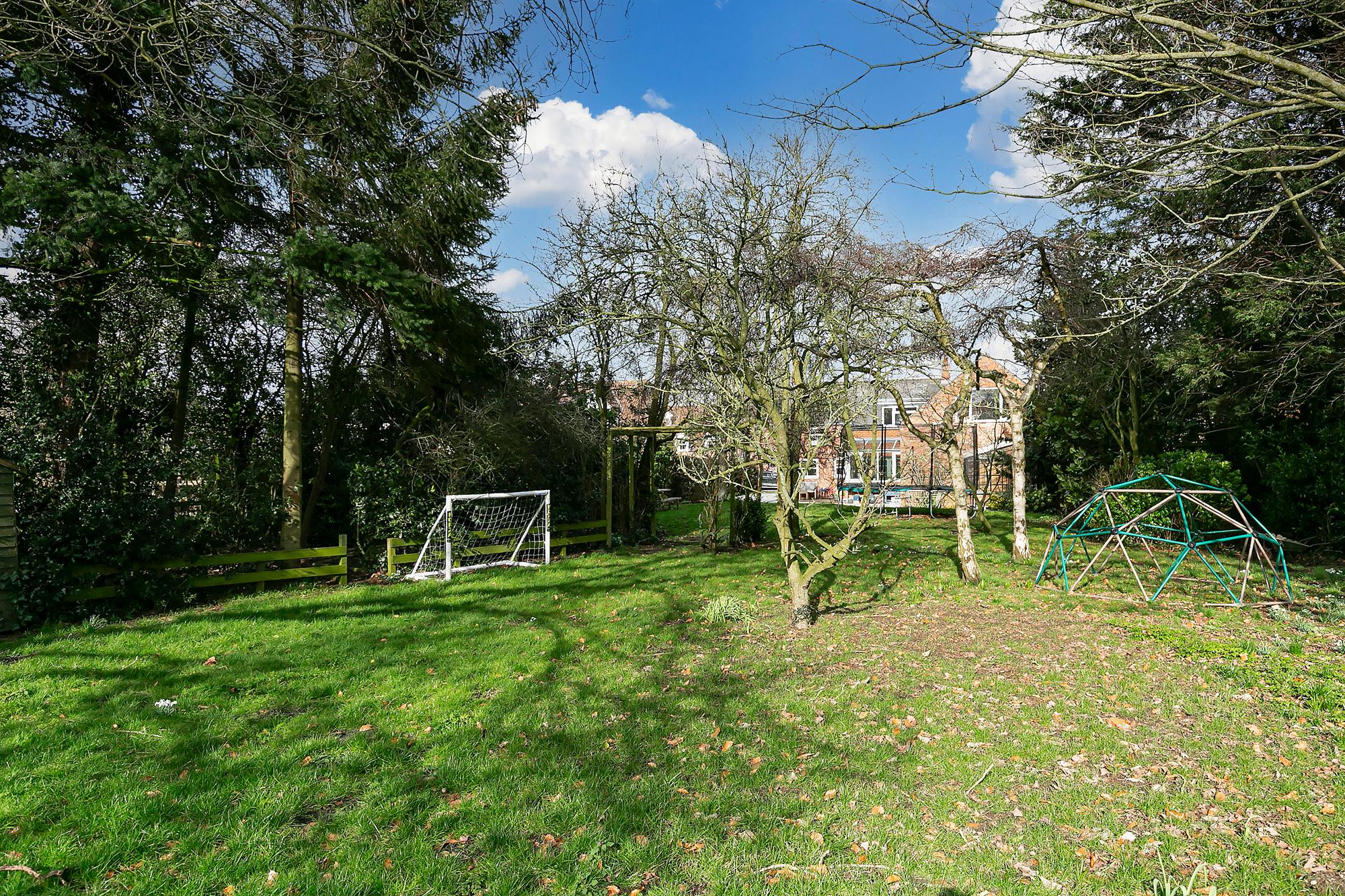 Vine Cottage Main Street, Ellerton, York