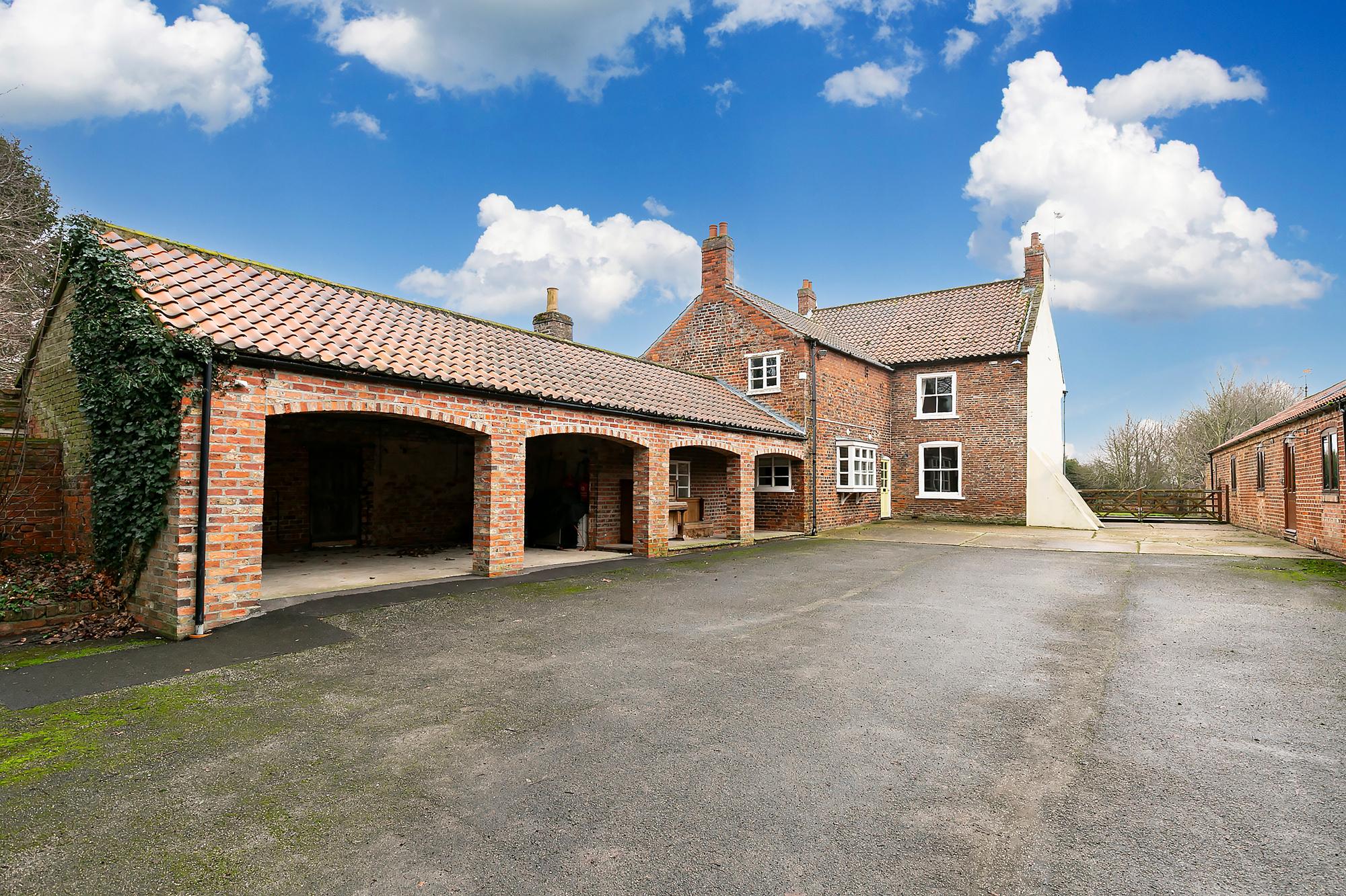 Manor House Farm Bull Lane, Harswell, York