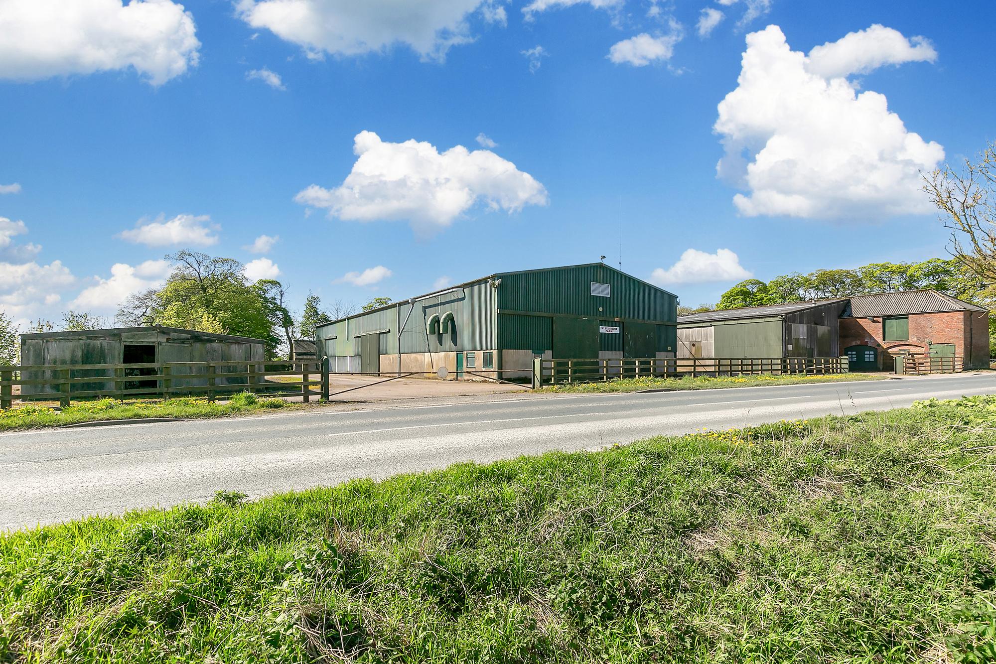  High Hunsley Farm , High Hunsley, Cottingham