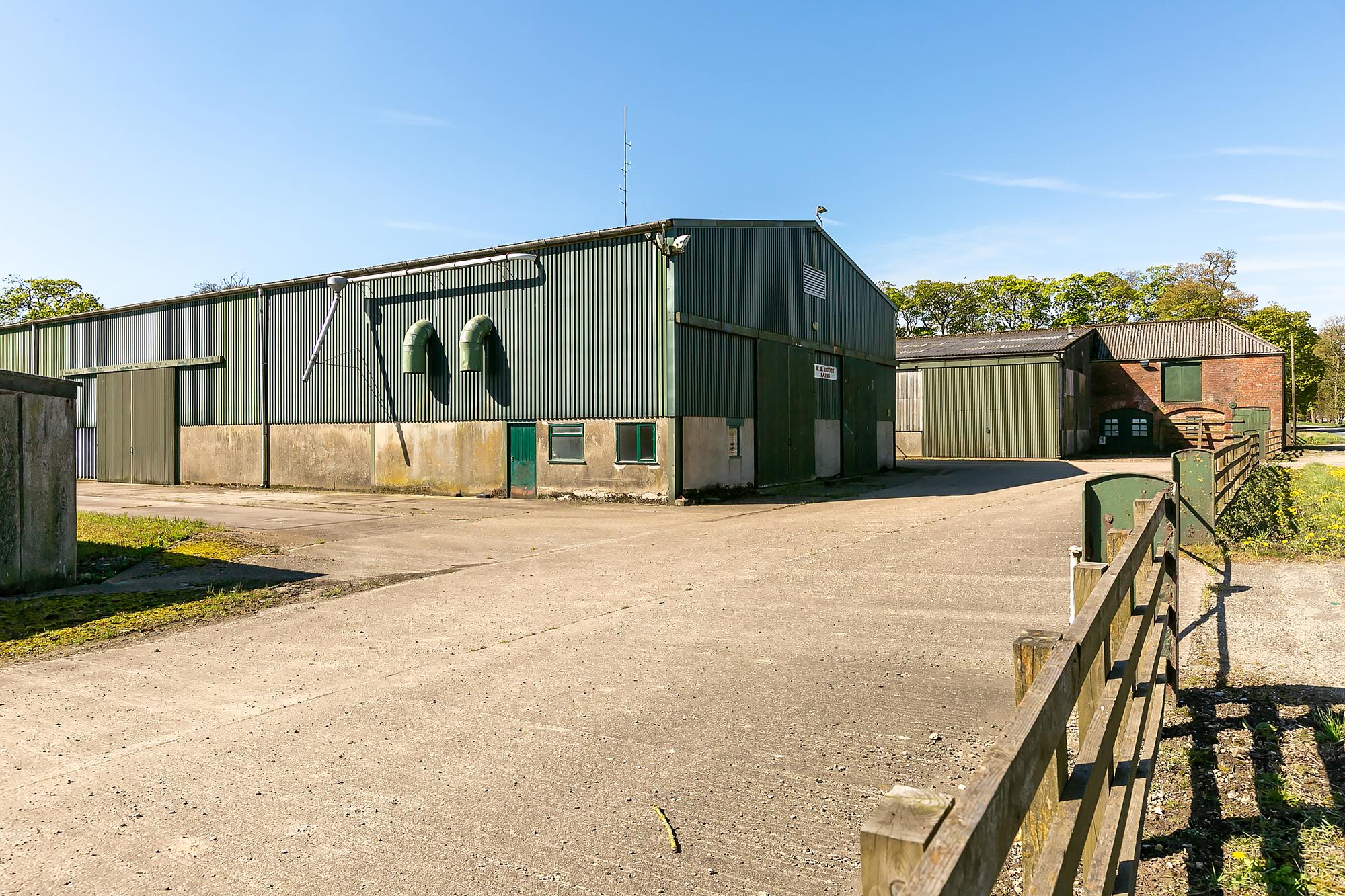  High Hunsley Farm , High Hunsley, Cottingham