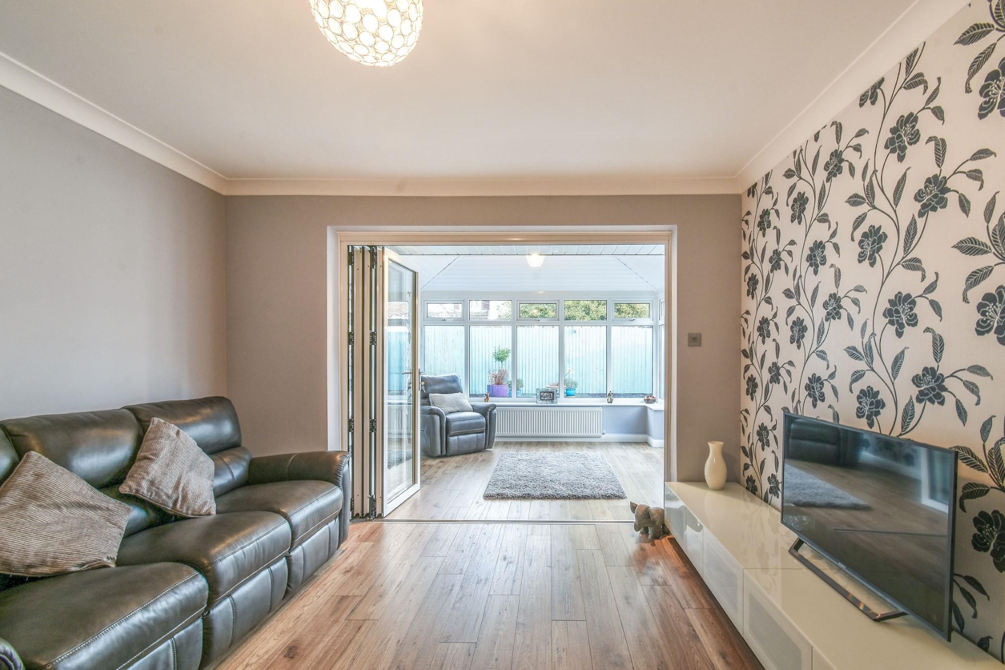 6 Ings Drive, North Newbald