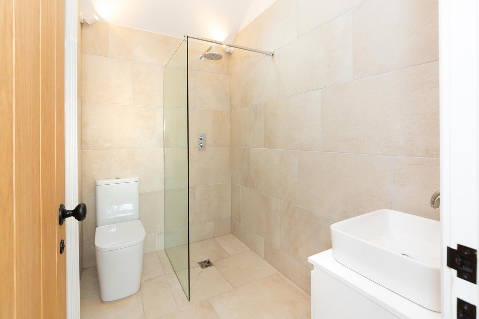 3 Thirkleby Fold Main Street, Asselby, Goole