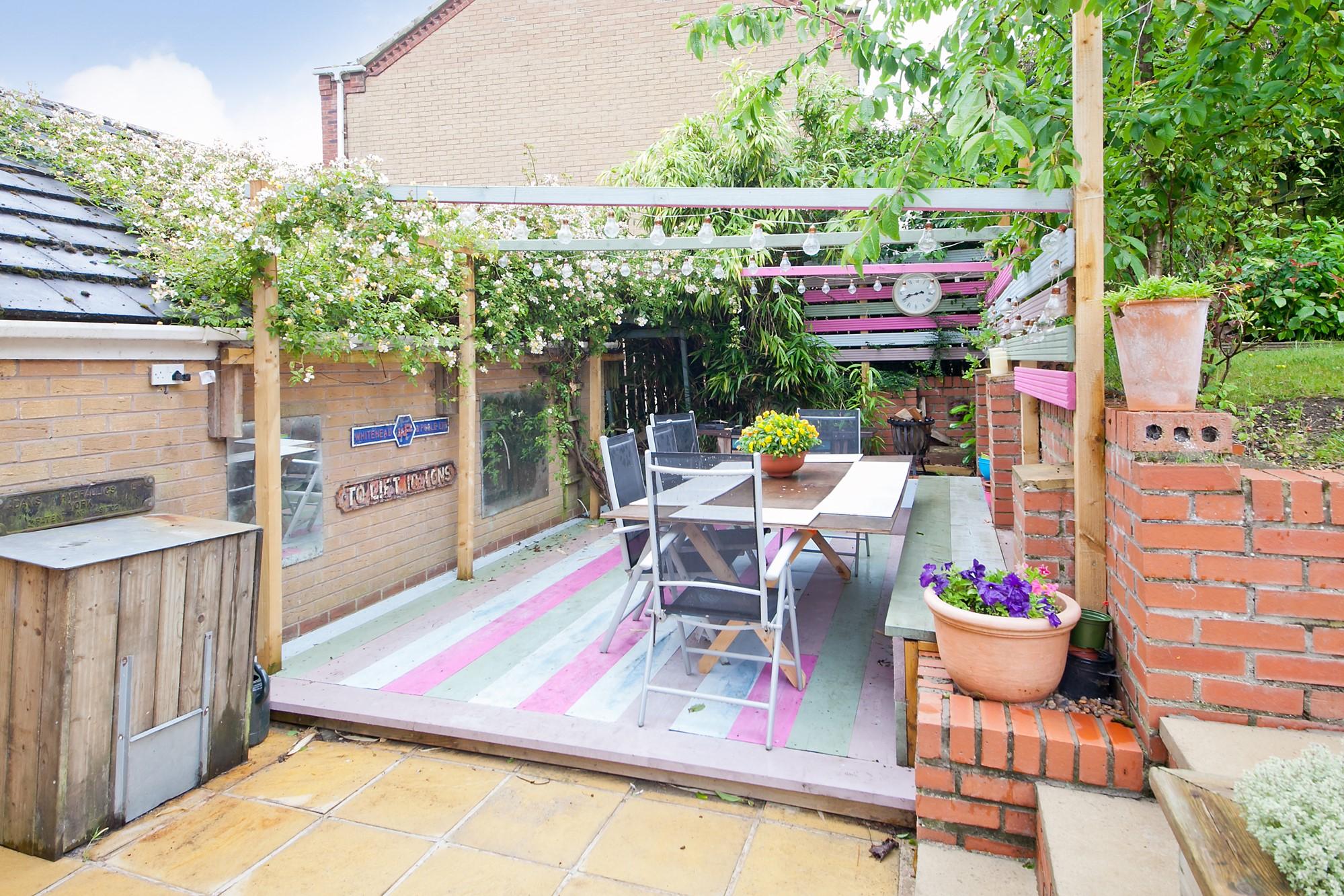 *8 Gus Walker Drive, Pocklington, York