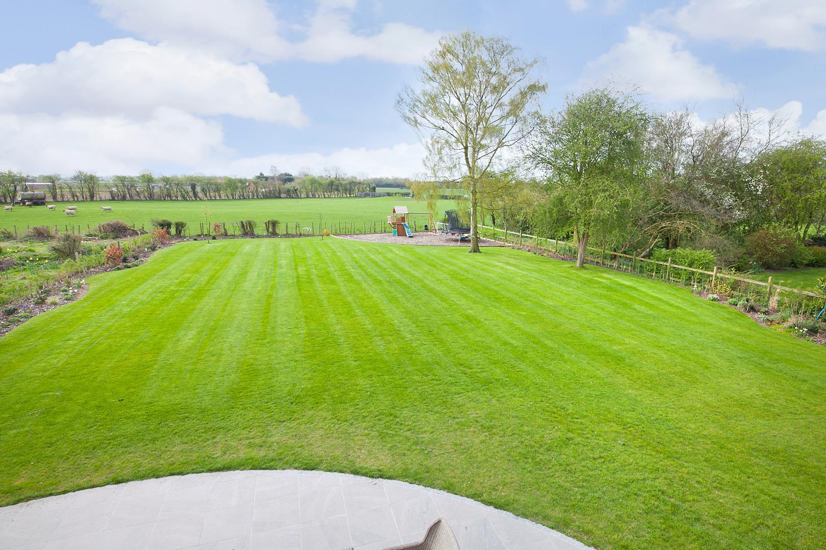 Athelstone House 1 Keesbury Park, Cawood, Selby