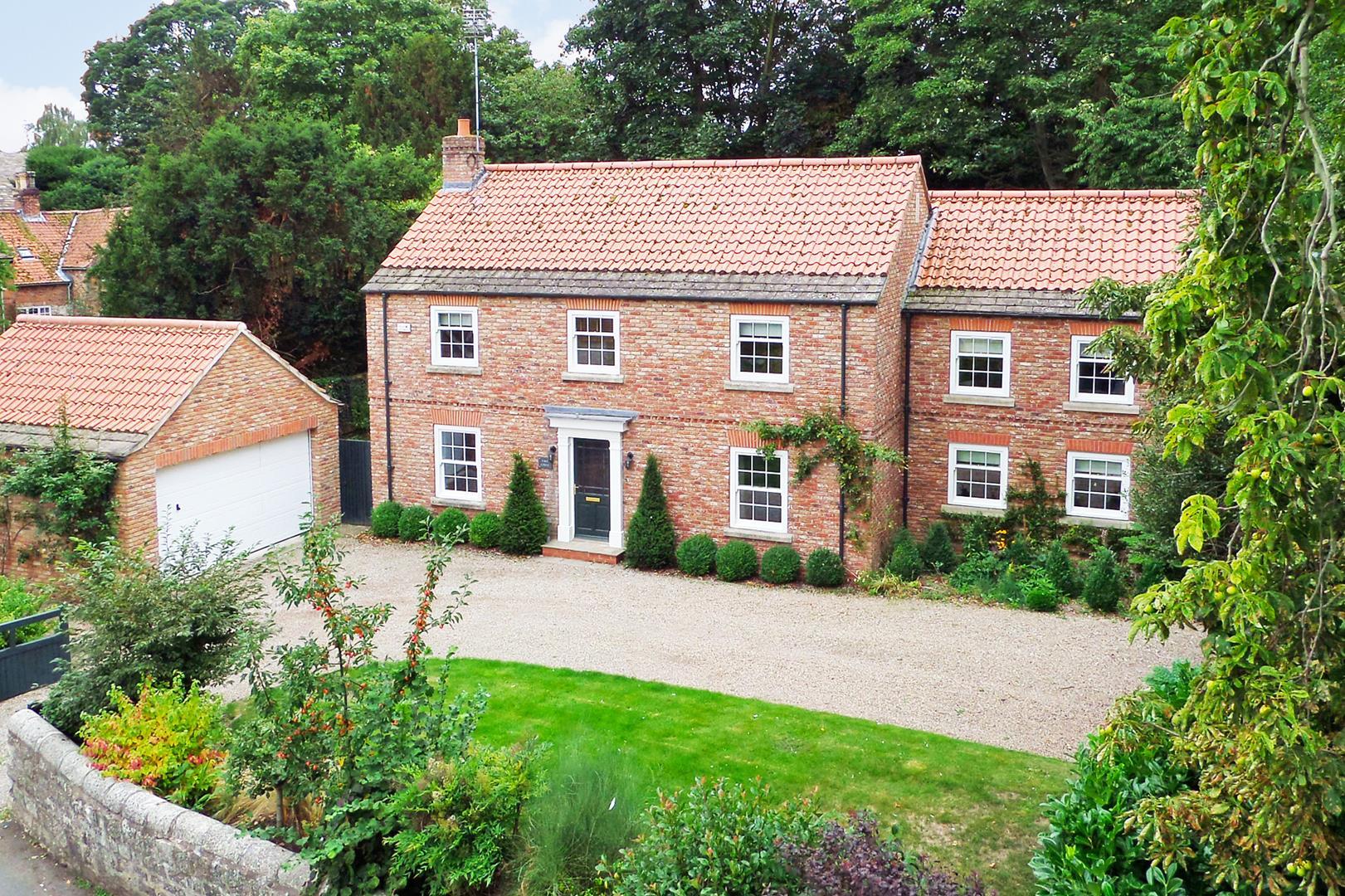 East Lodge Main Street, Bolton Percy, York