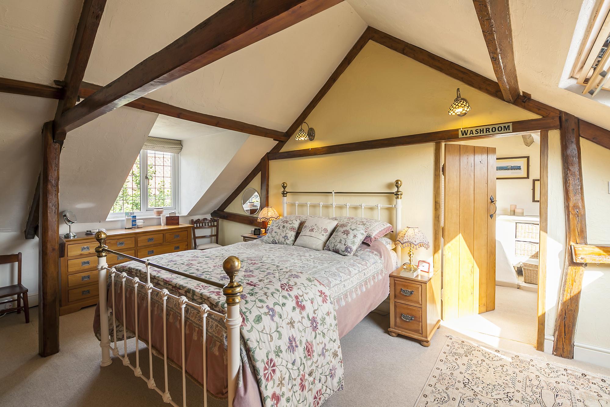 *Fourways Town Street, Hayton, York