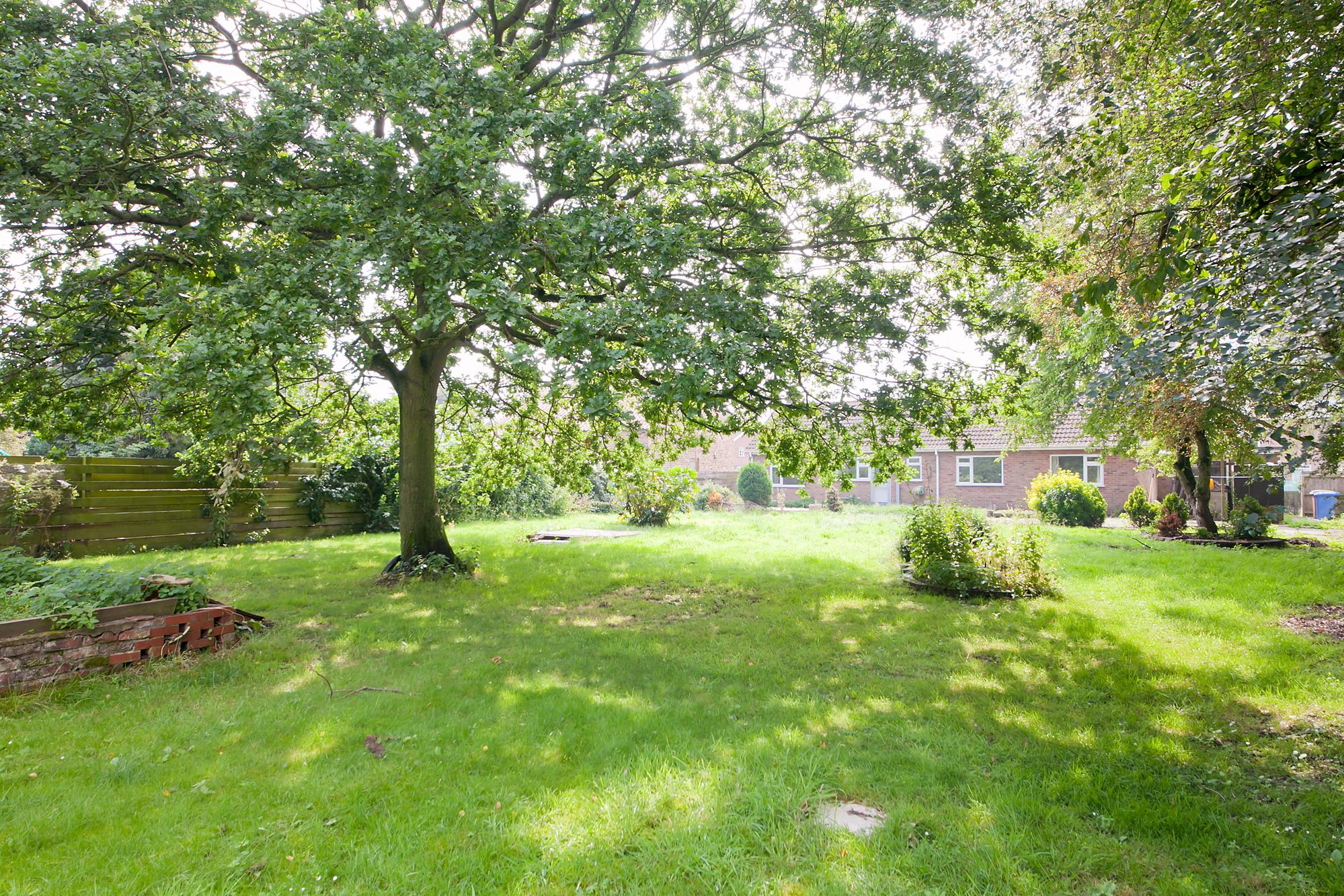 Newlands Main Street, Ellerton, York