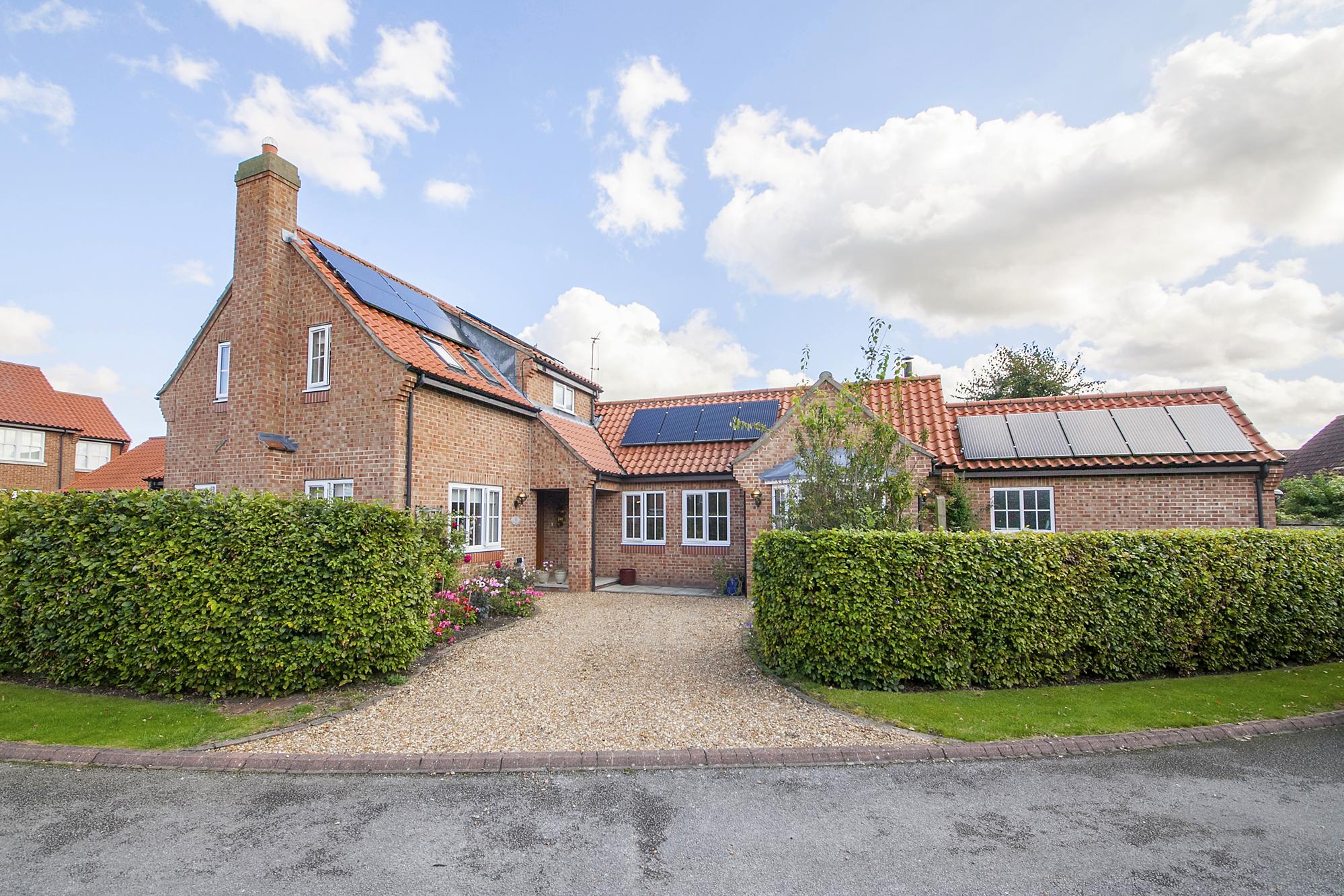 *The Birches 5 New Pastures, Melbourne, York