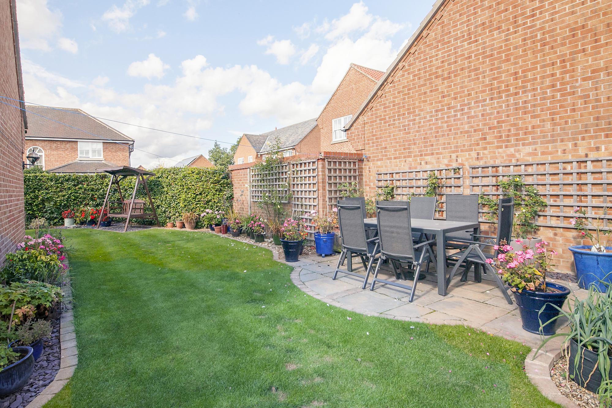 *The Birches 5 New Pastures, Melbourne, York