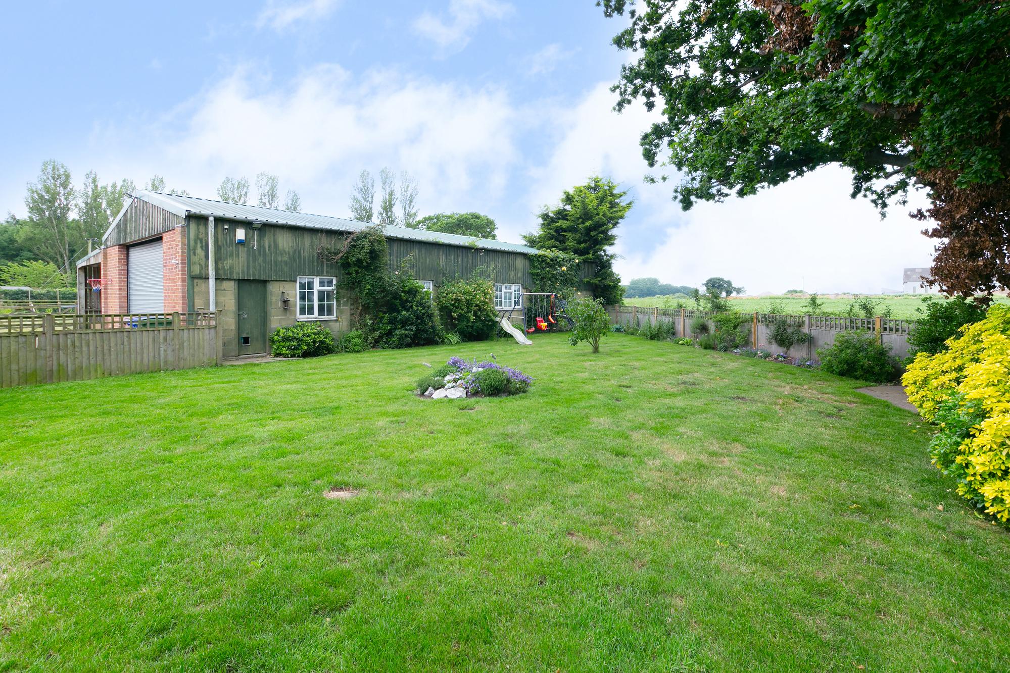 Little Oaks Mill Lane, Seaton Ross, York