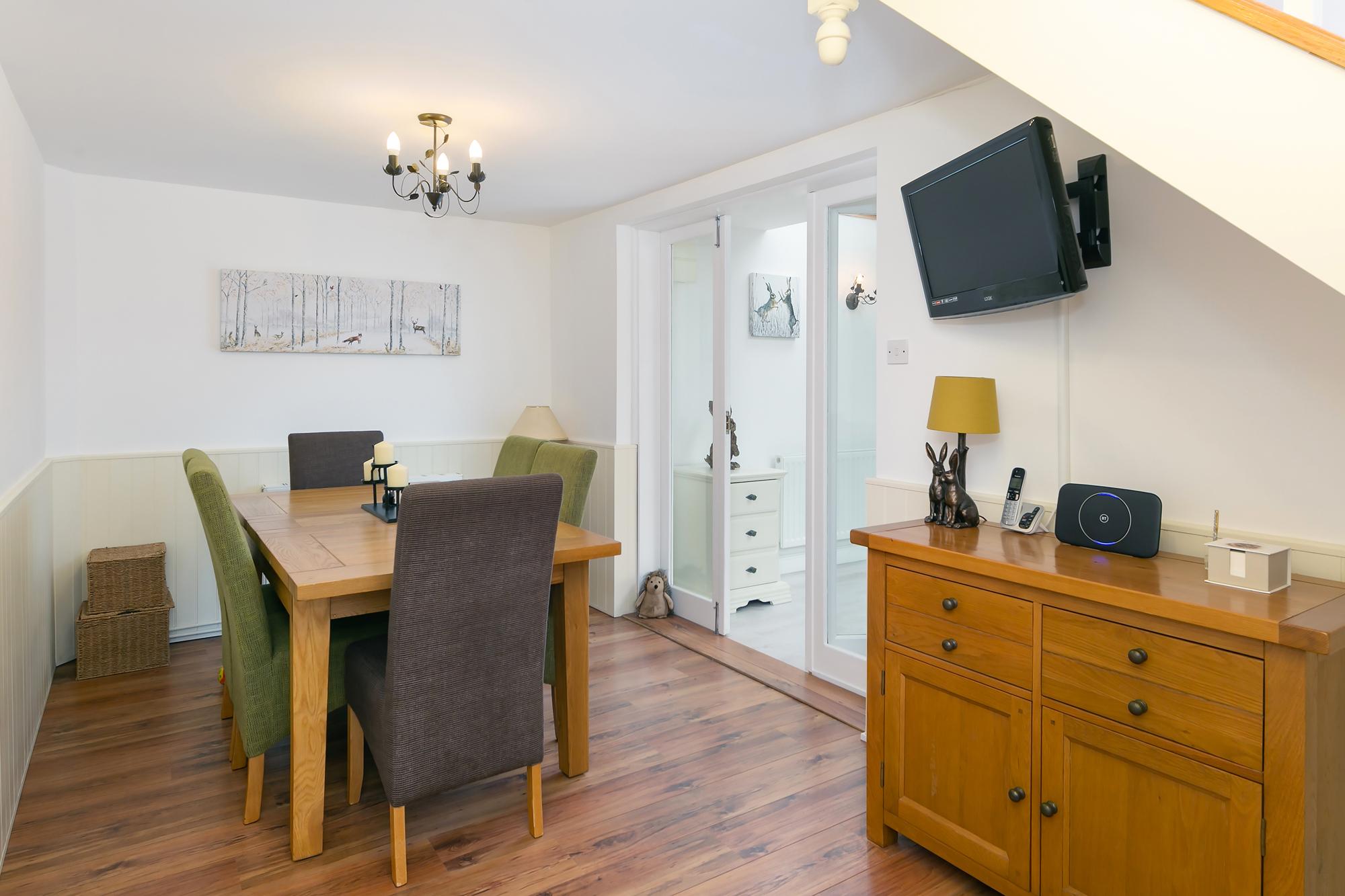 *Rose Cottage Main Street, Melbourne, York