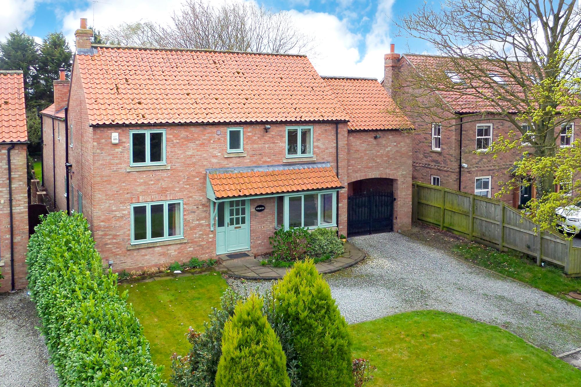 Straven Jackson Lane, Newton on Derwent, York