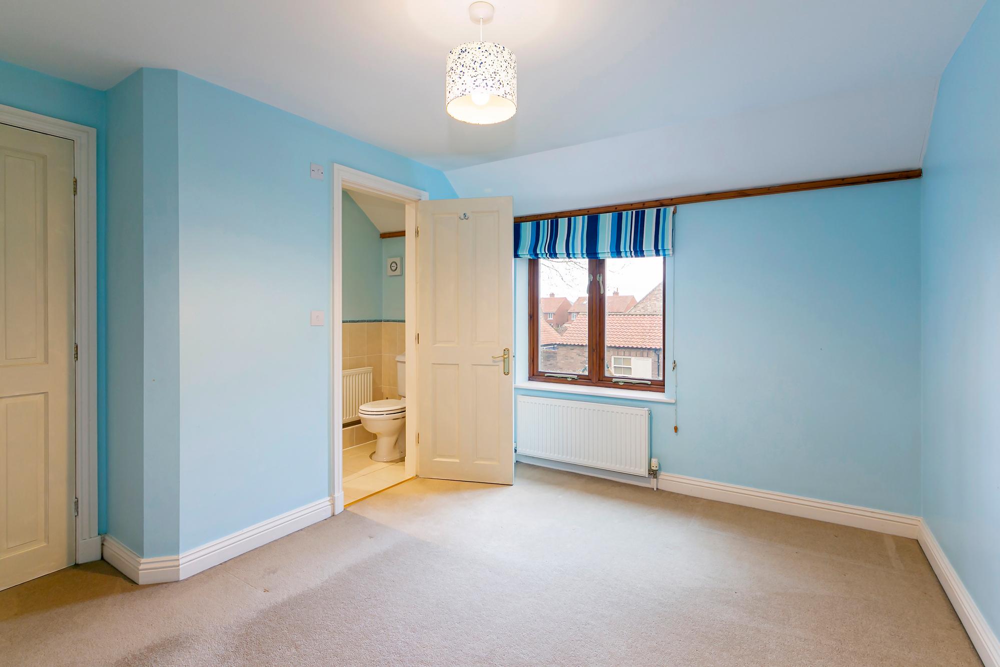 Straven Jackson Lane, Newton on Derwent, York