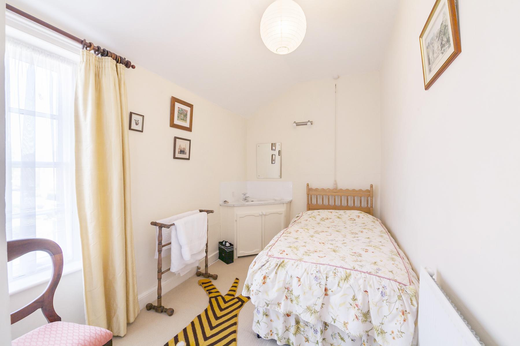 The Old Vicarage Vicar Lane, Eastrington, Howden