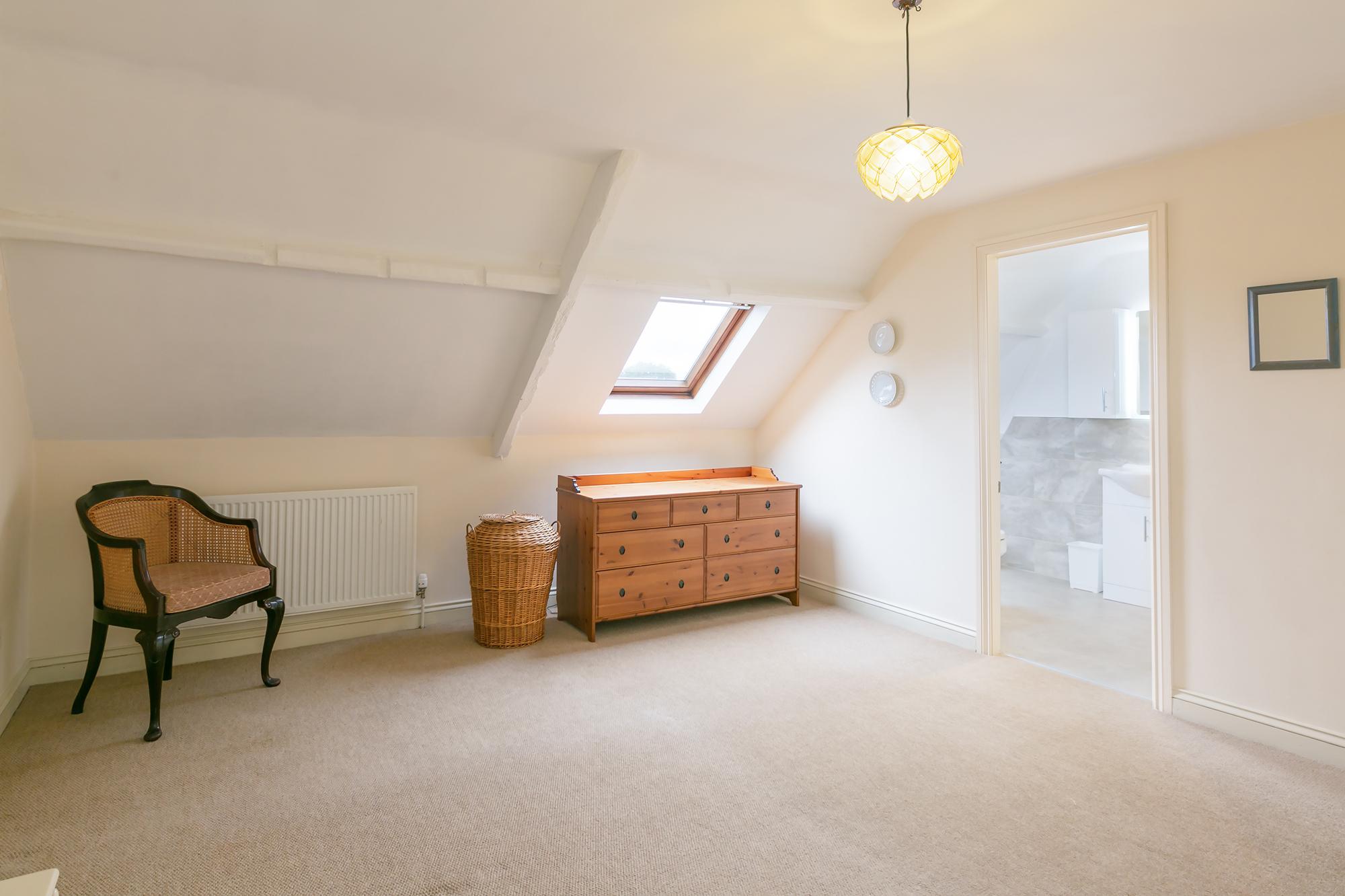 White House Main Street, Foggathorpe, Selby