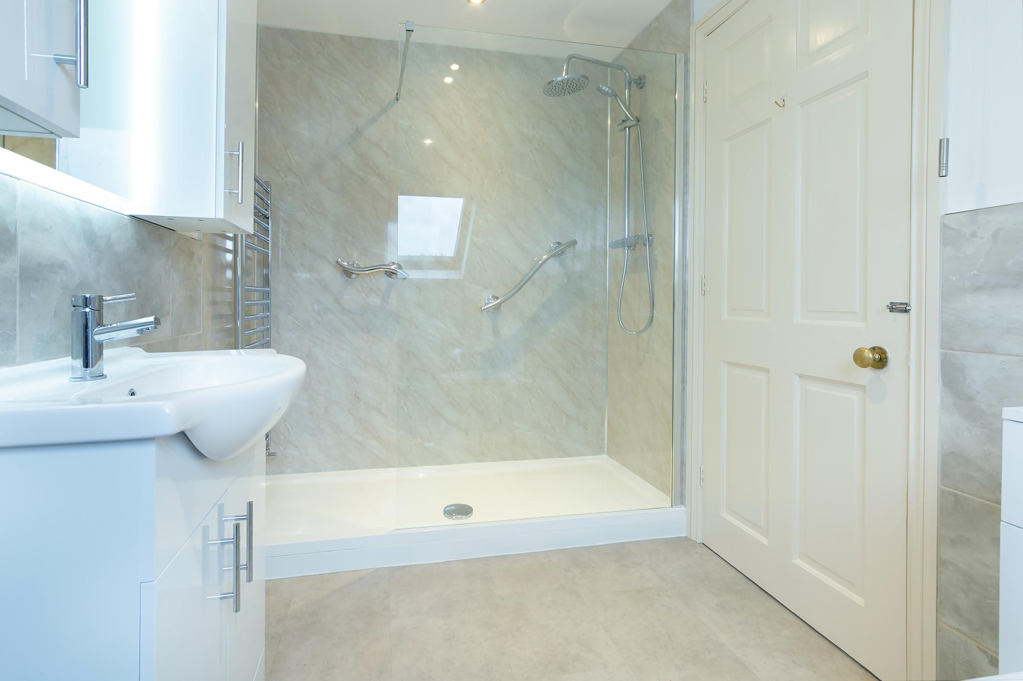 White House Main Street, Foggathorpe, Selby