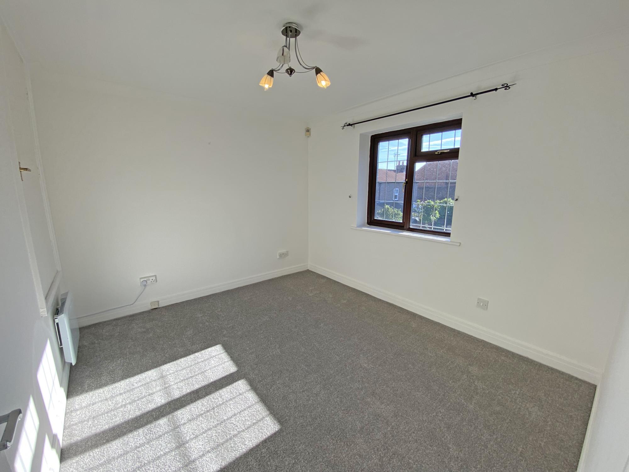 5 James Court  Kirkgate, Pocklington, York