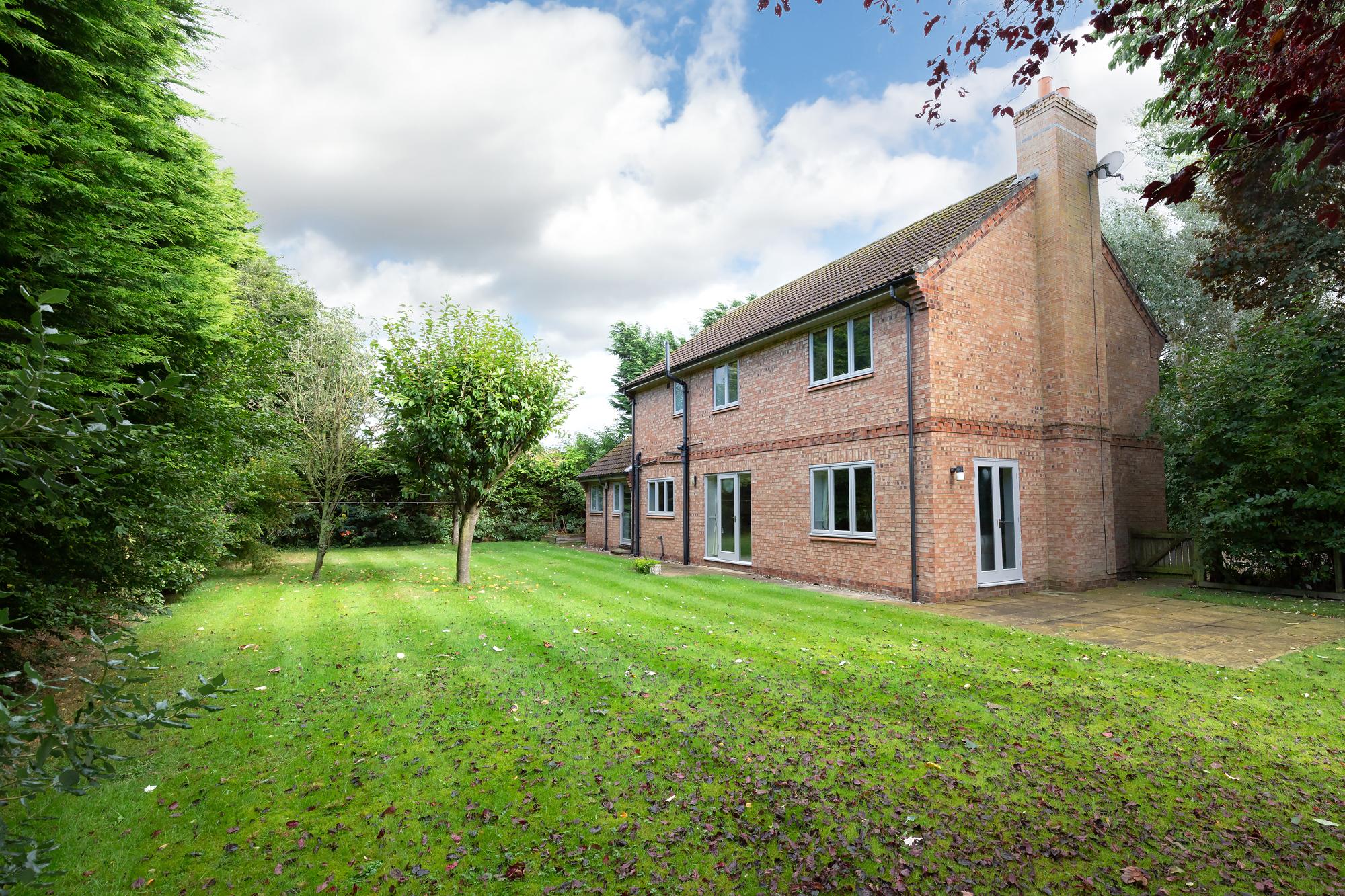 Wicstun Lodge 4 Sweep Close, Hawling Road, Market Weighton