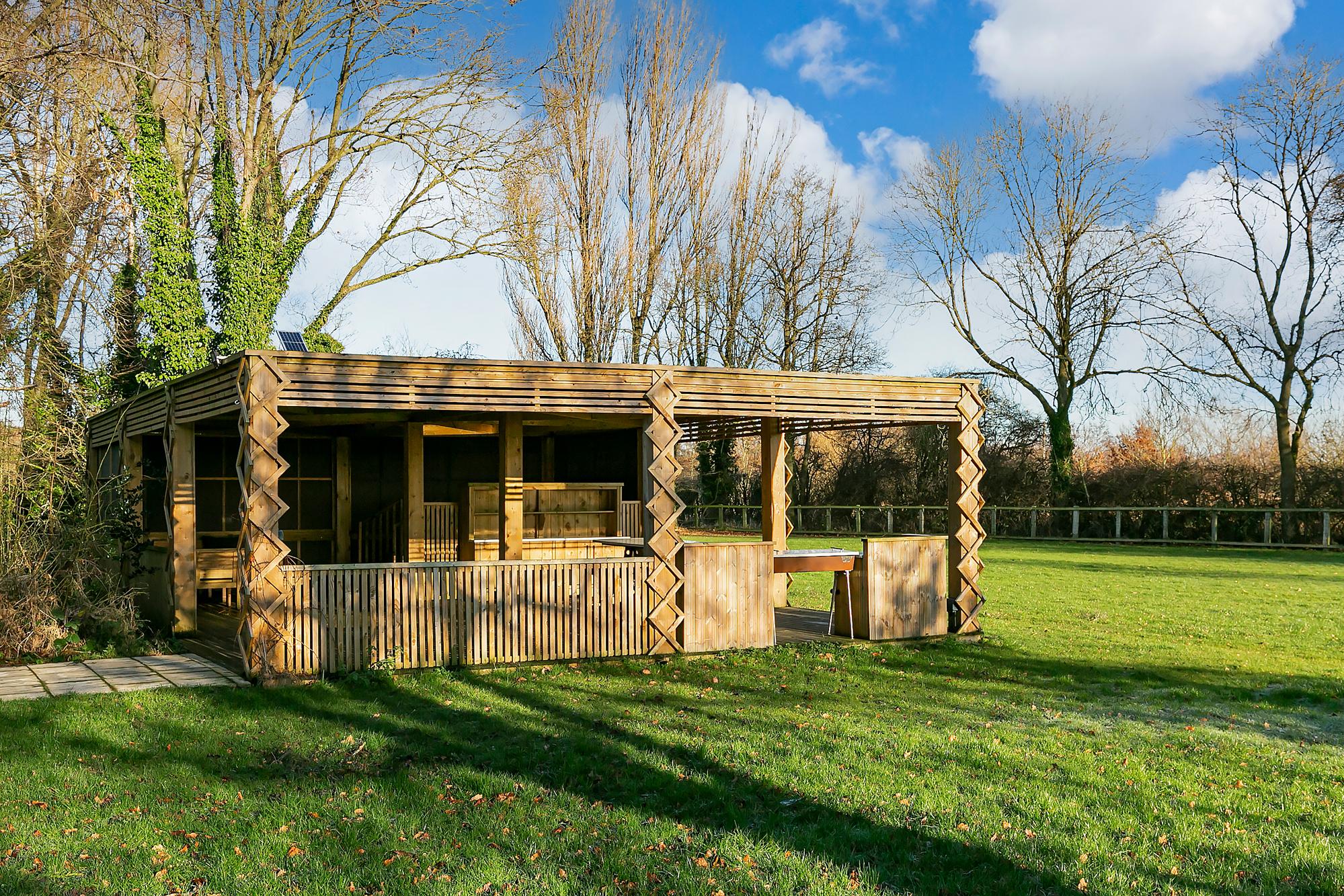 Whinwood Ash Lane, Melbourne, York