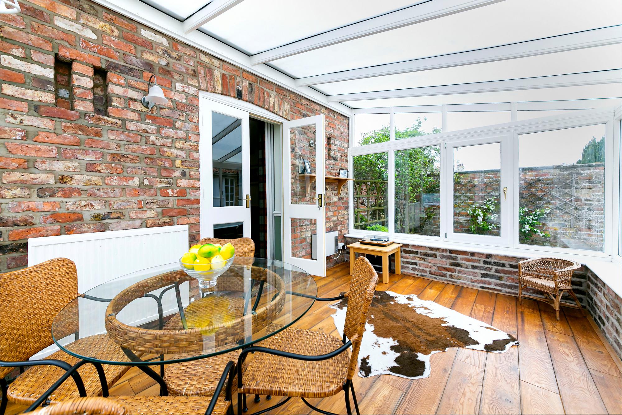 Priory Gates Main Street, Everingham, York