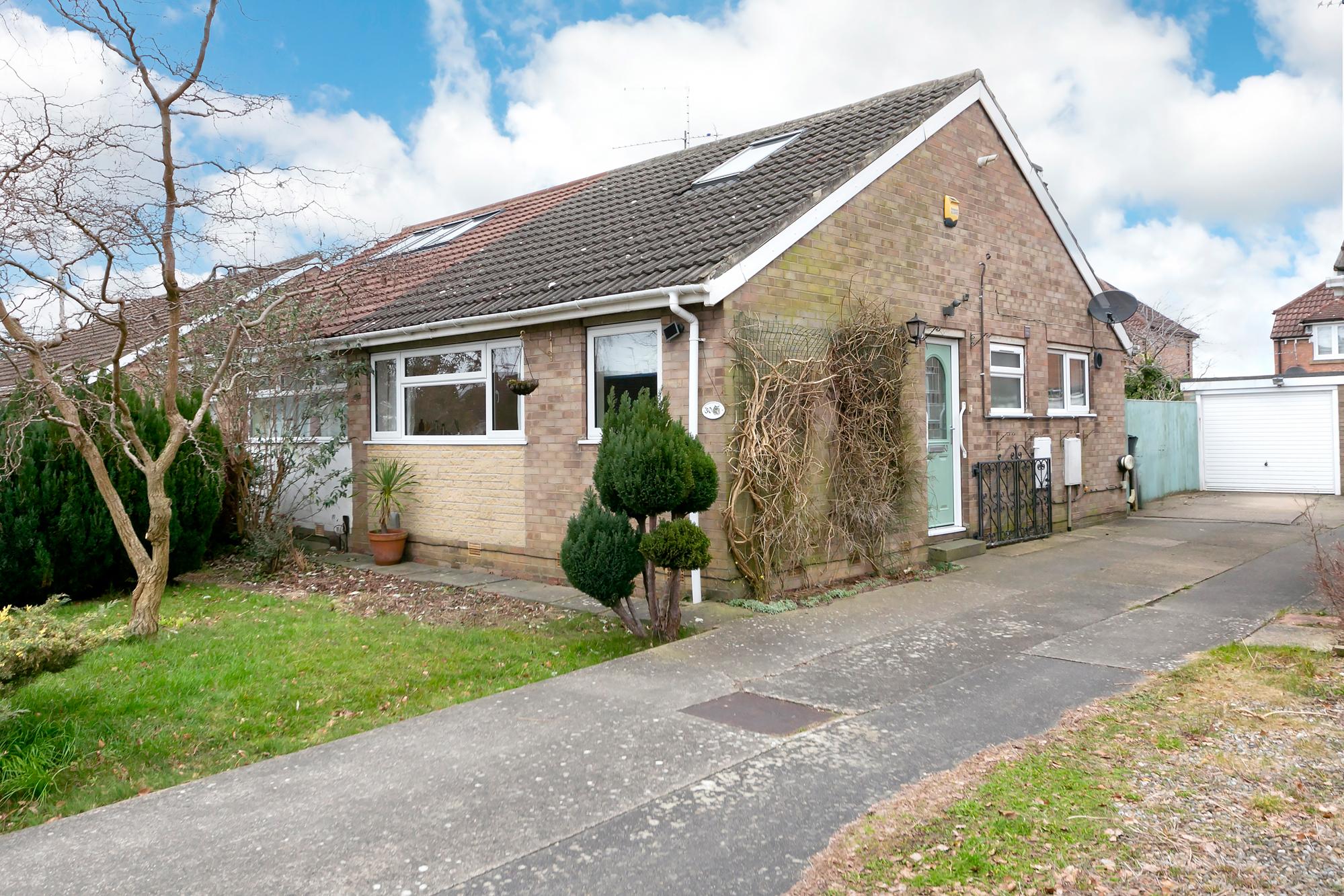 30 Carrfield, , York