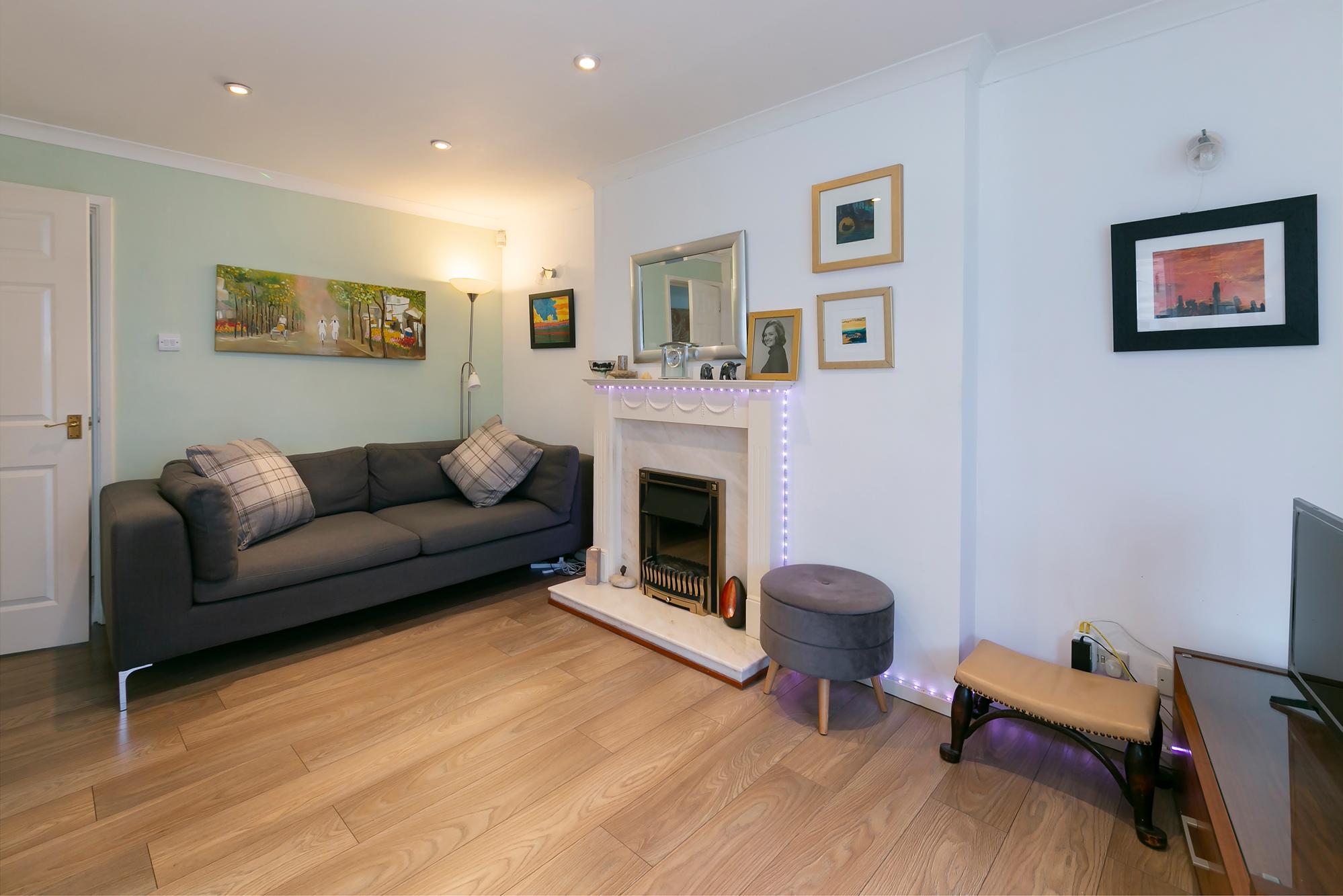 30 Carrfield, , York