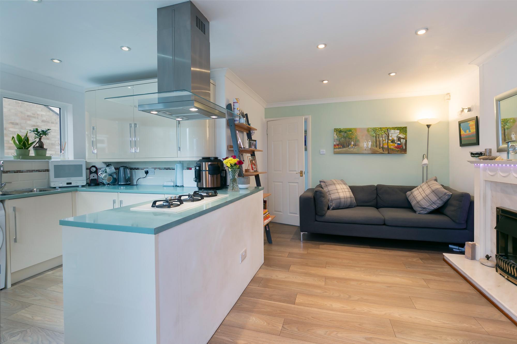 30 Carrfield, , York