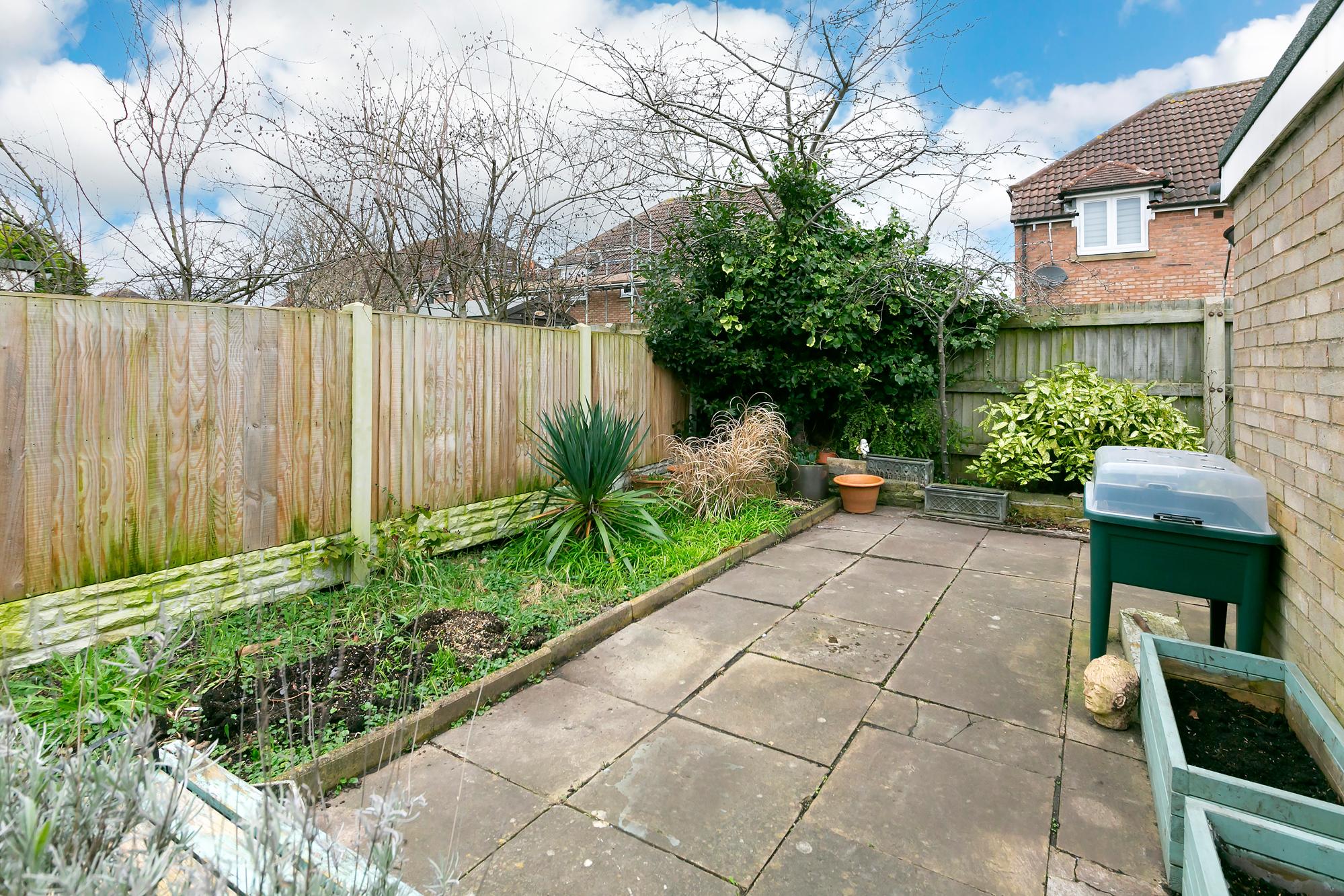 30 Carrfield, , York