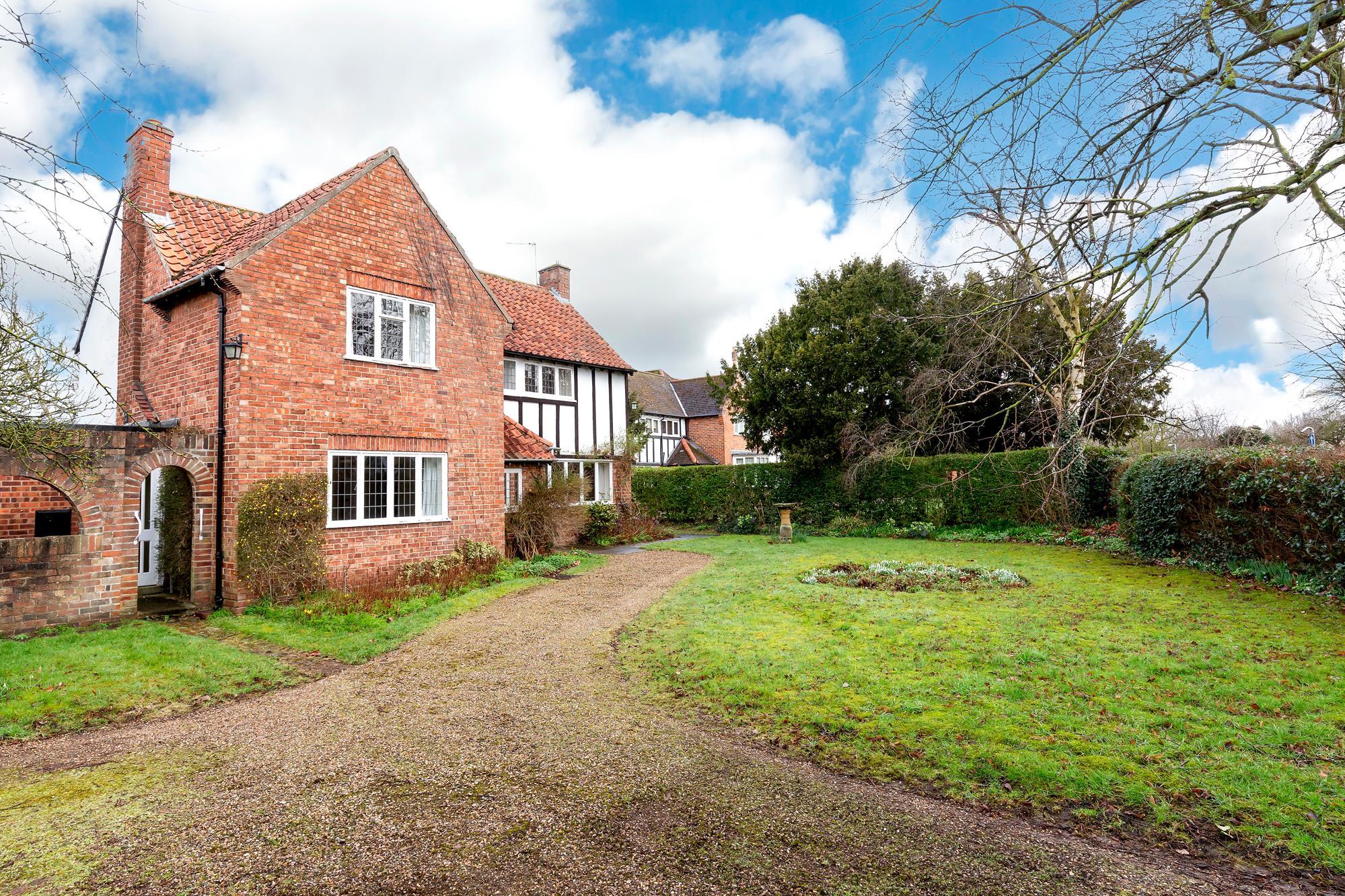 27 Garths End, Pocklington, York