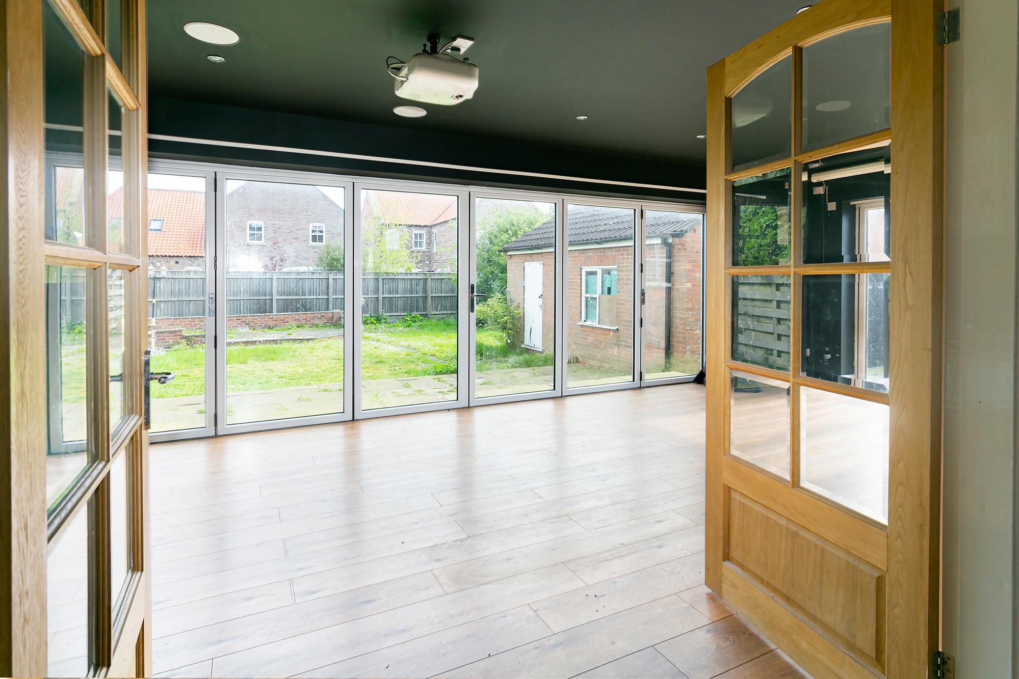 14 Park Close, Melbourne, York