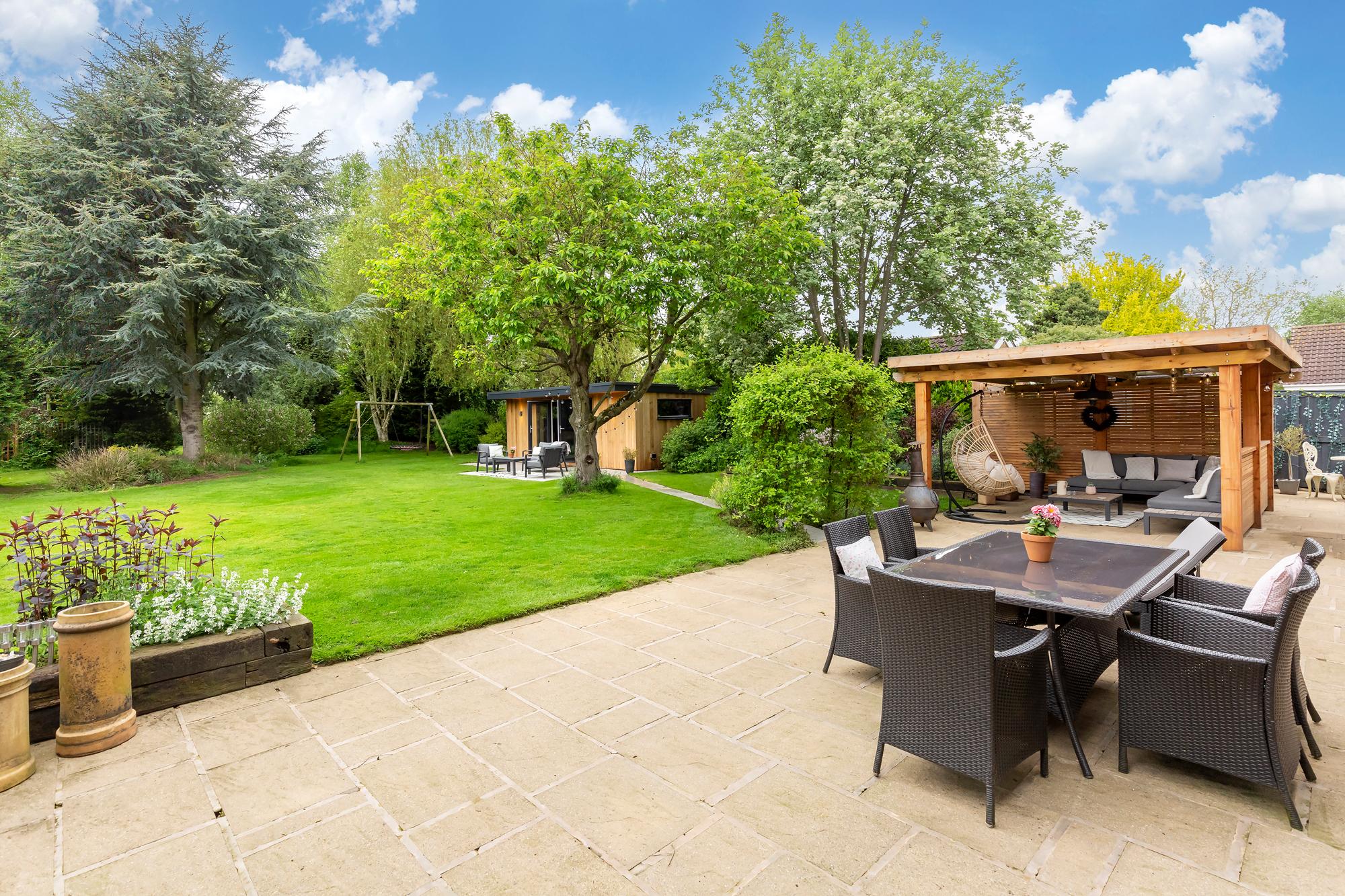 Compton South End, Seaton Ross, York