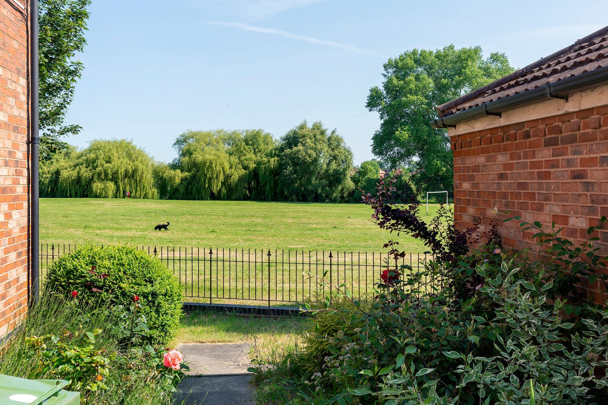 47 Aldborough Way, , York