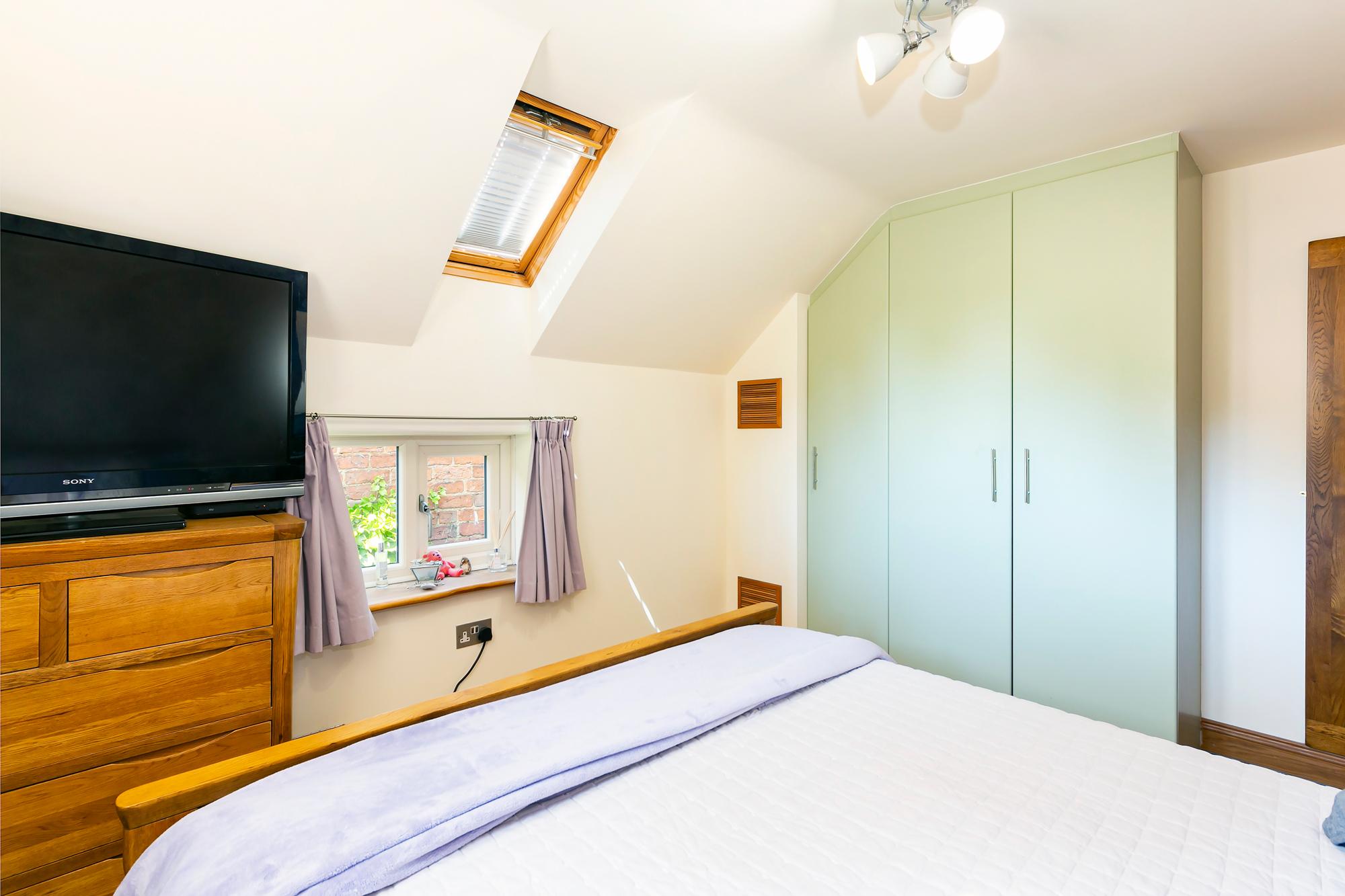 Serenbe Main Street, Ellerton, York